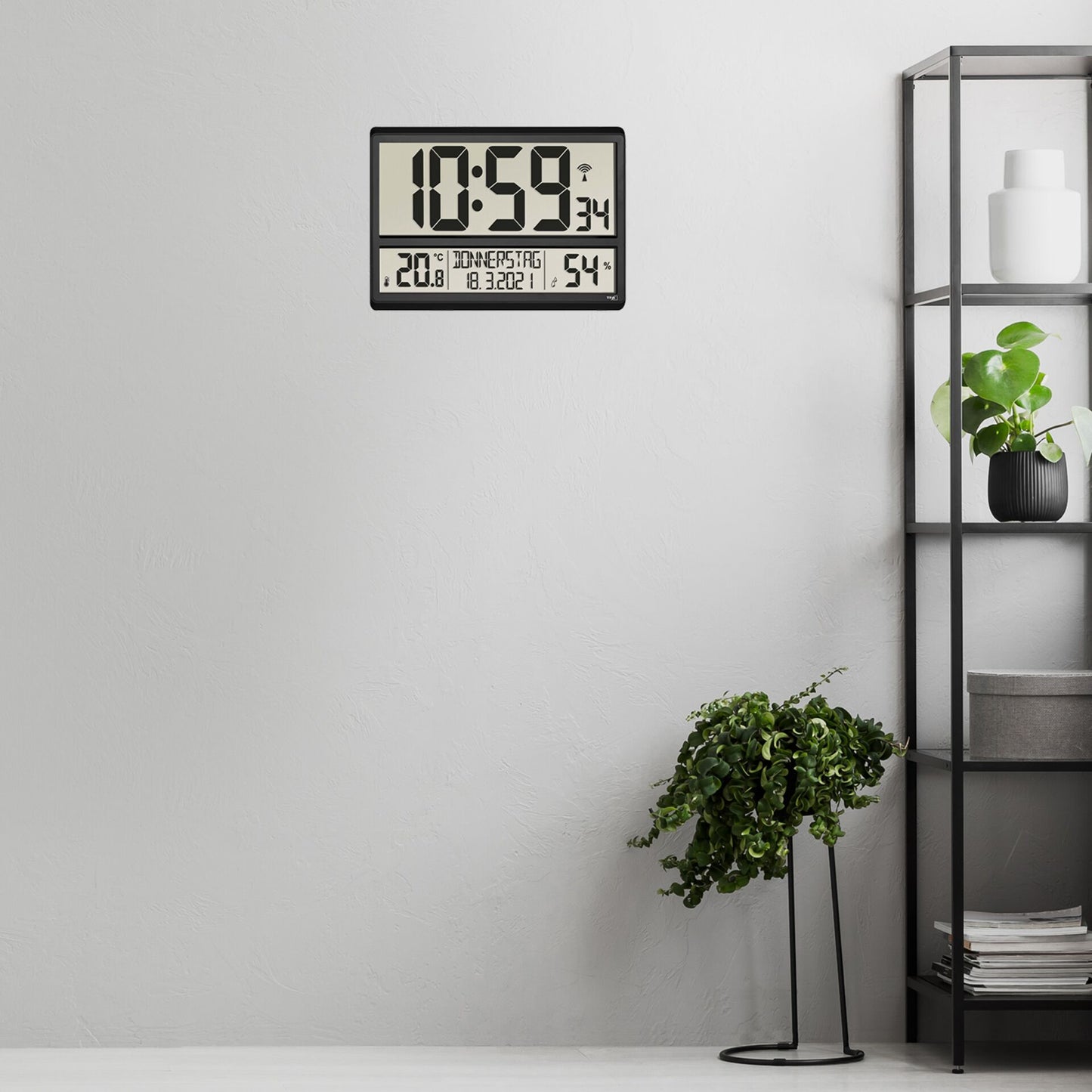 TFA 60.4520.01 Funkuhr mit Raumklima