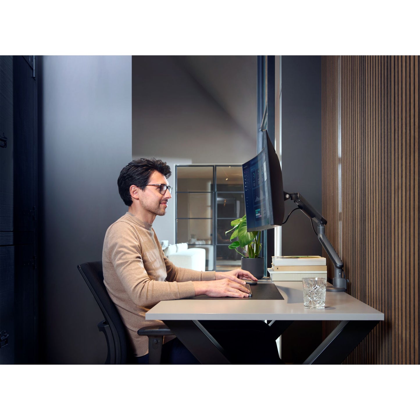 One for All Monitor Halterung Design Single Black DM 7110