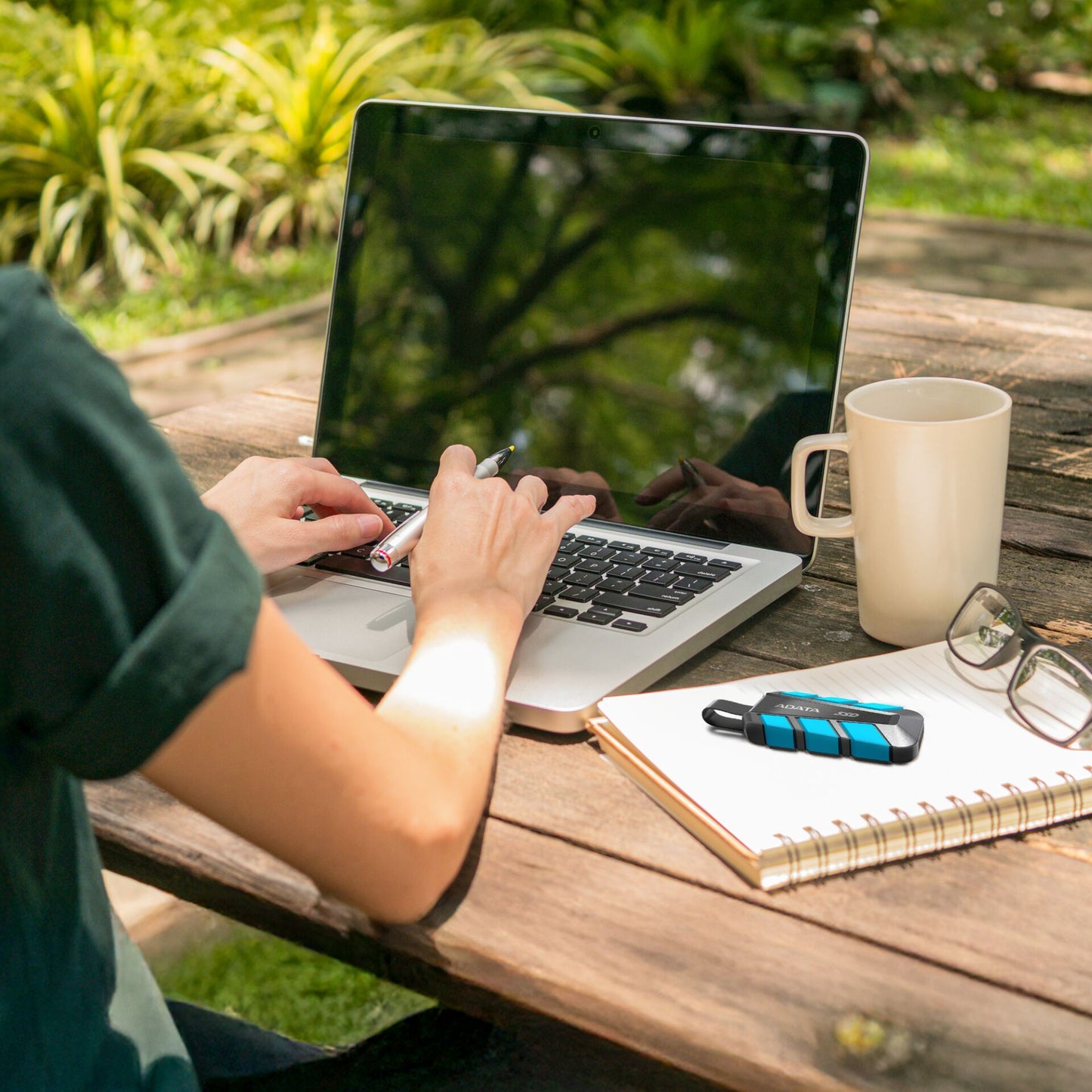 ADATA Externe SSD SC740 1TB Plug&Go blue 1050/1000 MIL.STD