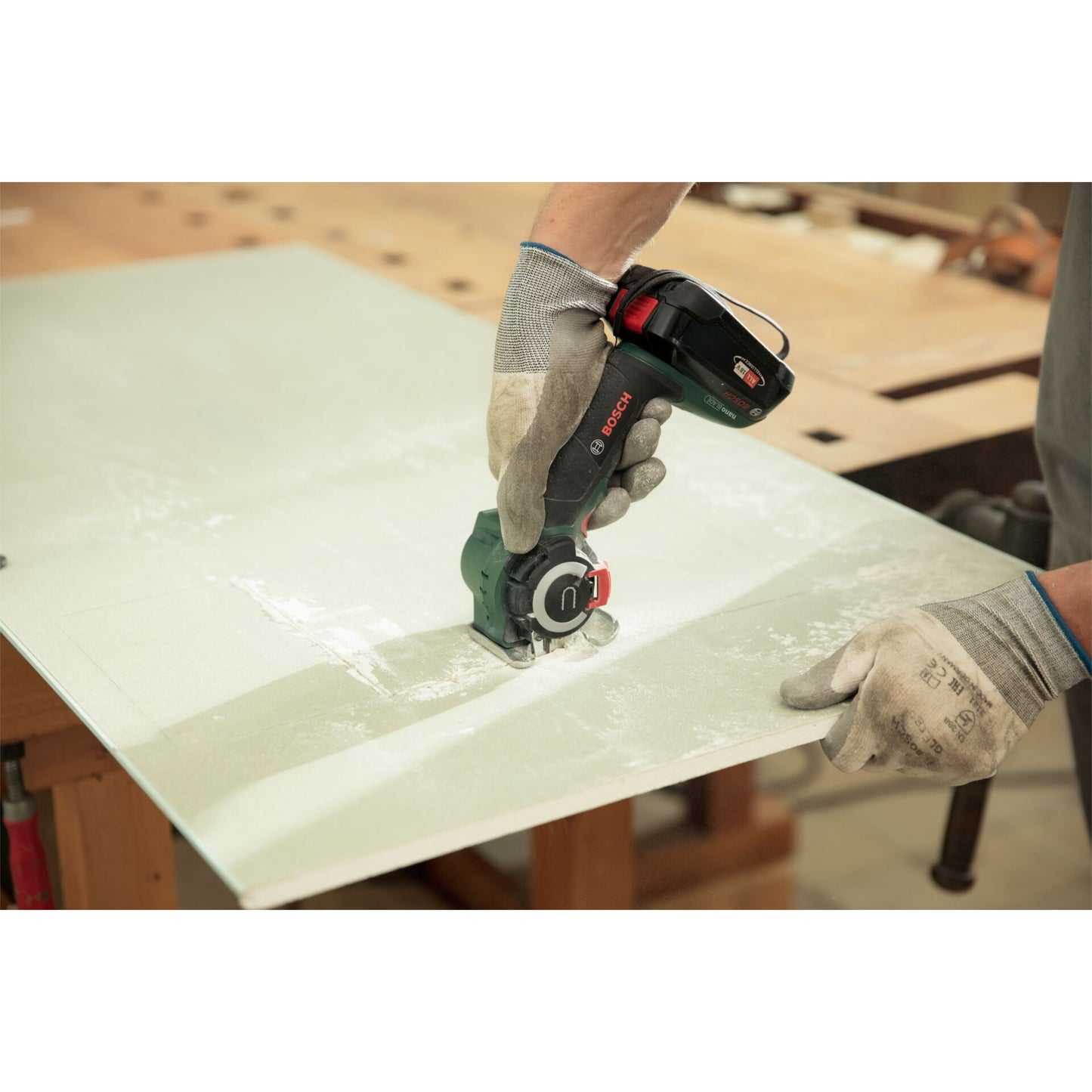 Bosch AdvancedCut 18 Akku-Säbelsäge