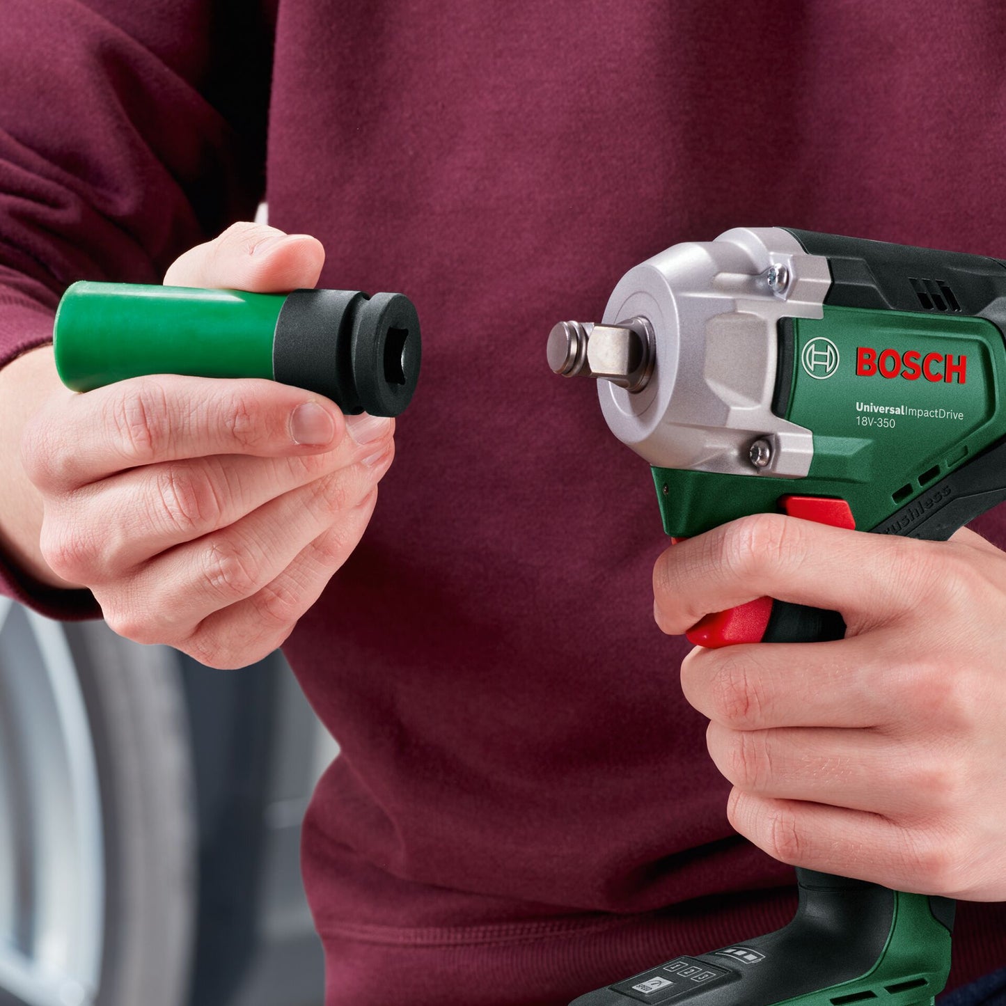 Bosch UniversalImpactDrive 18V- 350