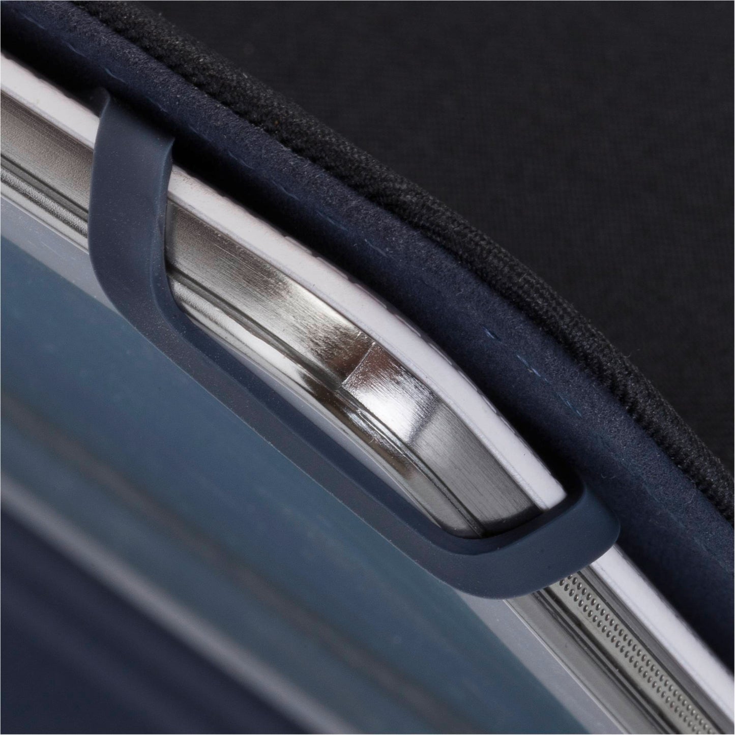 Rivacase 3317 tablet case 10.1 black