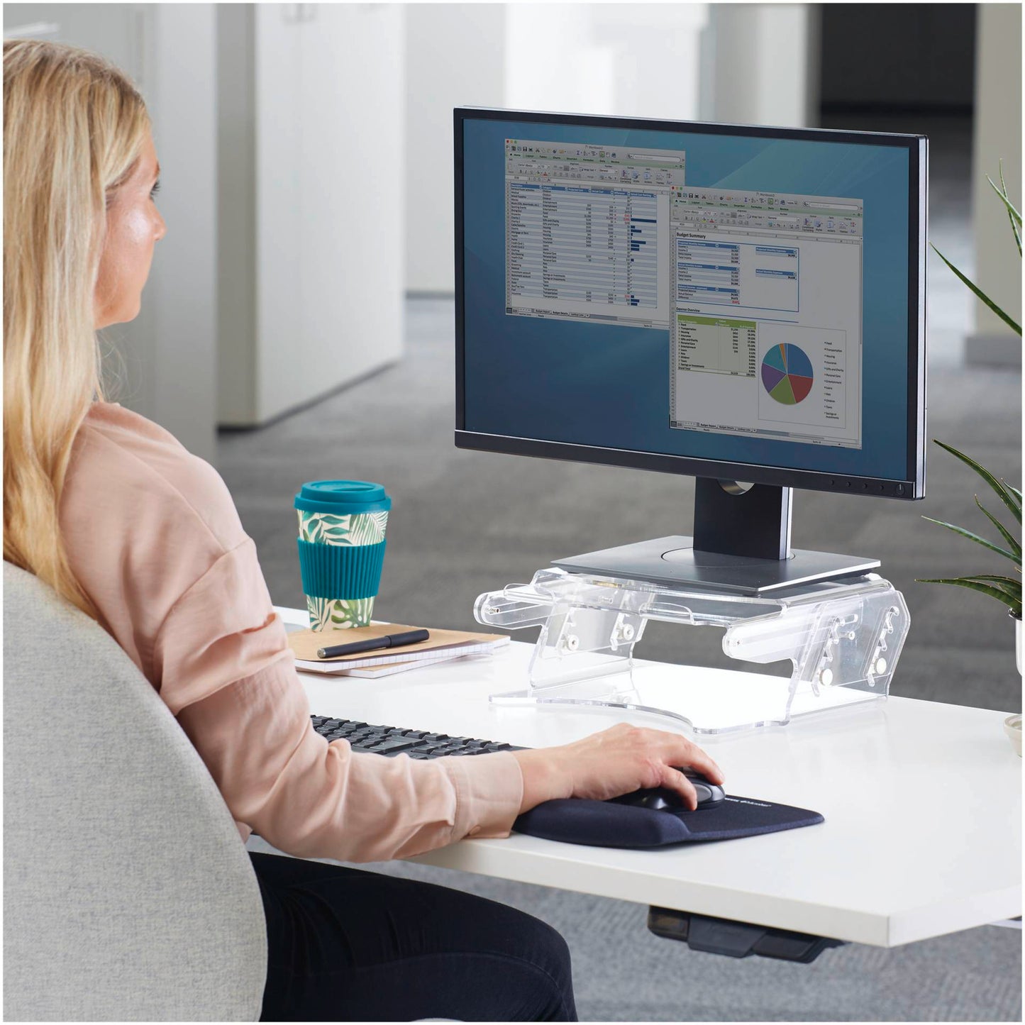 Fellowes Clarity adjustible Monitor lift w. Doc holder