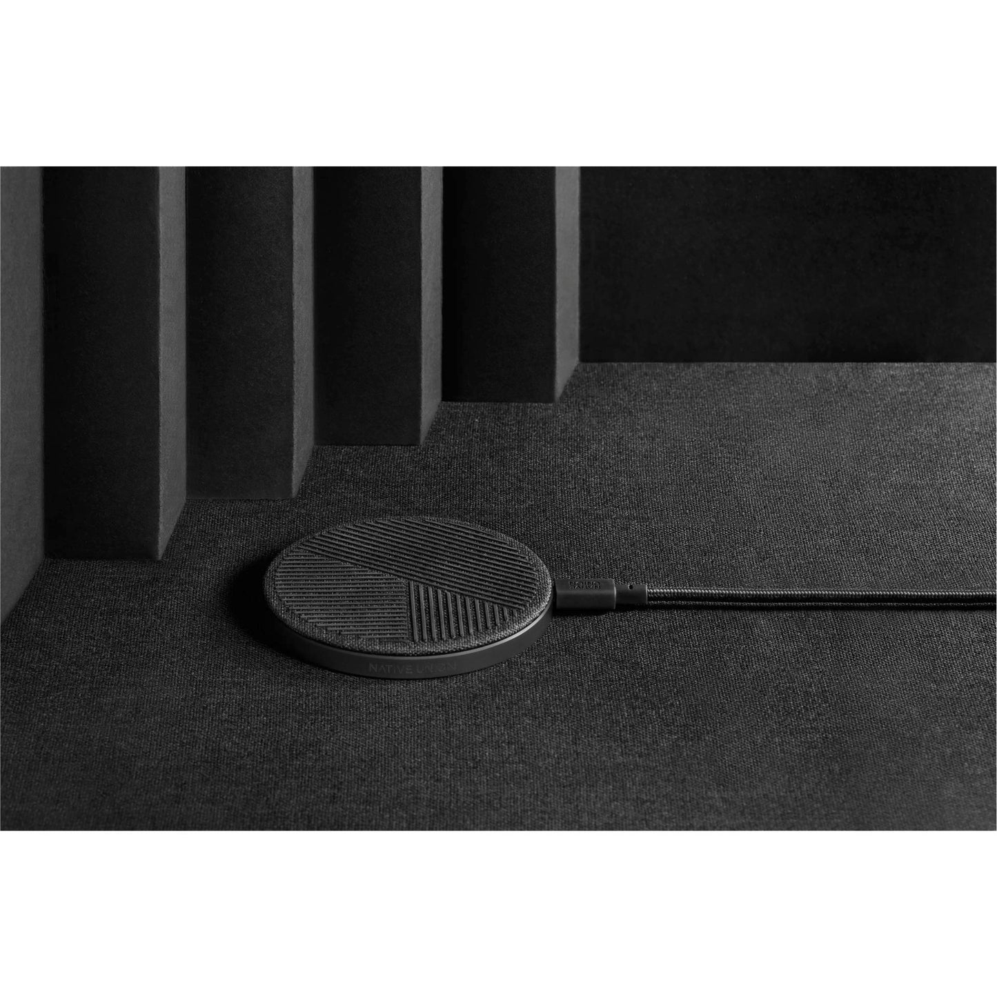 Native Union Drop 10W Wireless Charging Pad Slate Gray