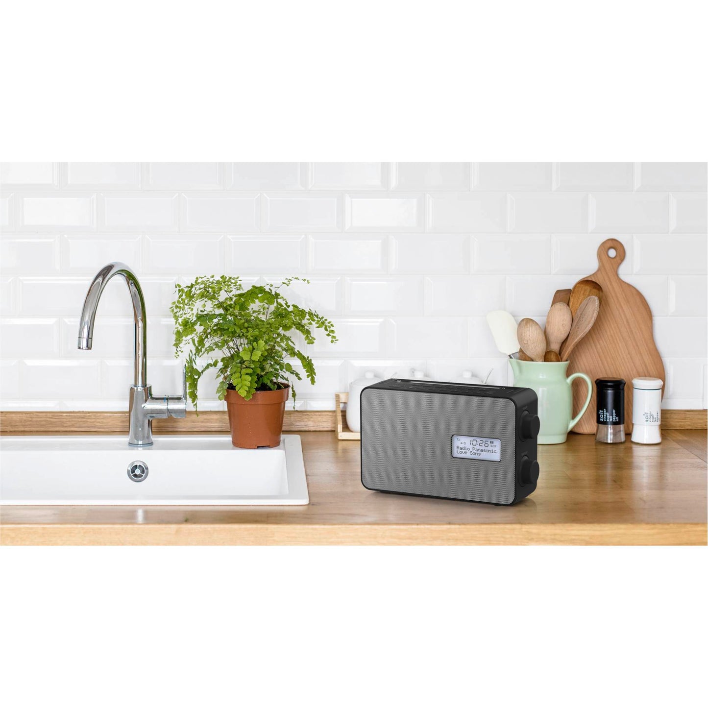 Panasonic RF-D30BTEG black