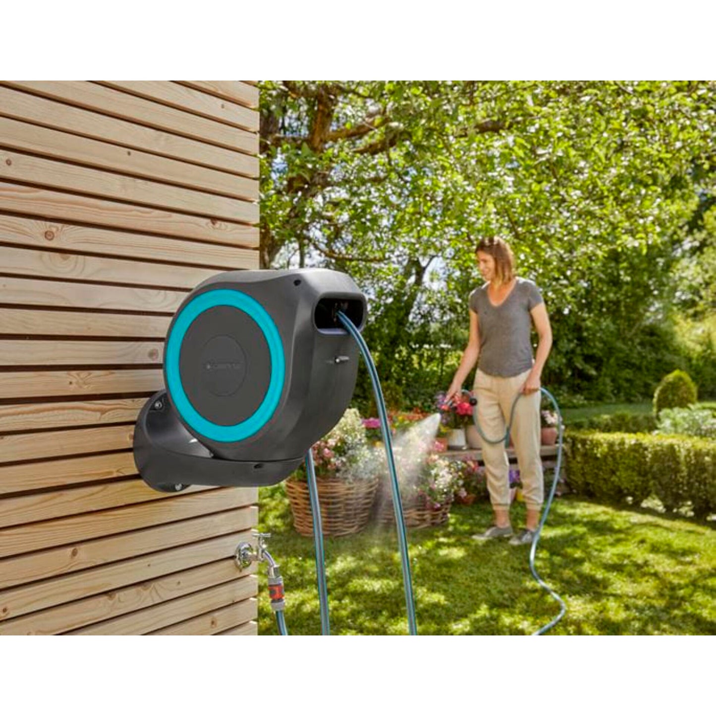 Gardena Wall-mounted Hose Box RollUp S (turquoise) 15 m