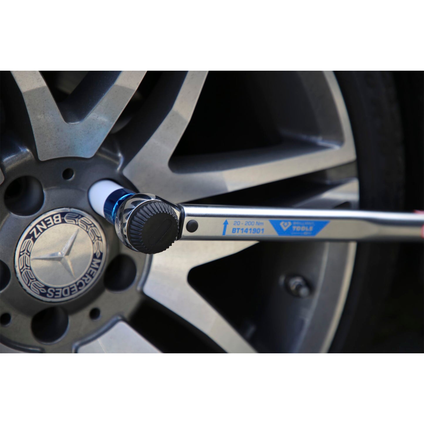 Brilliant Tools BT141901, 1/2 torque wrench 20 200 Nm