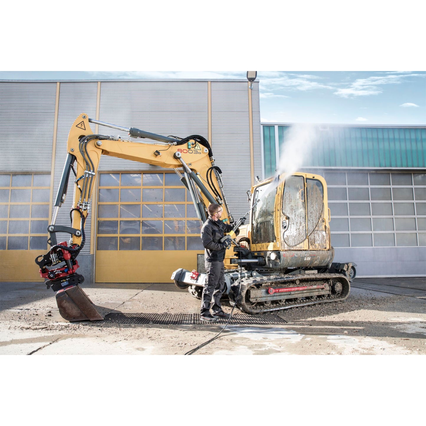 Kärcher HD 7/17 M+ Professional High-Pressure Cleaner 400V