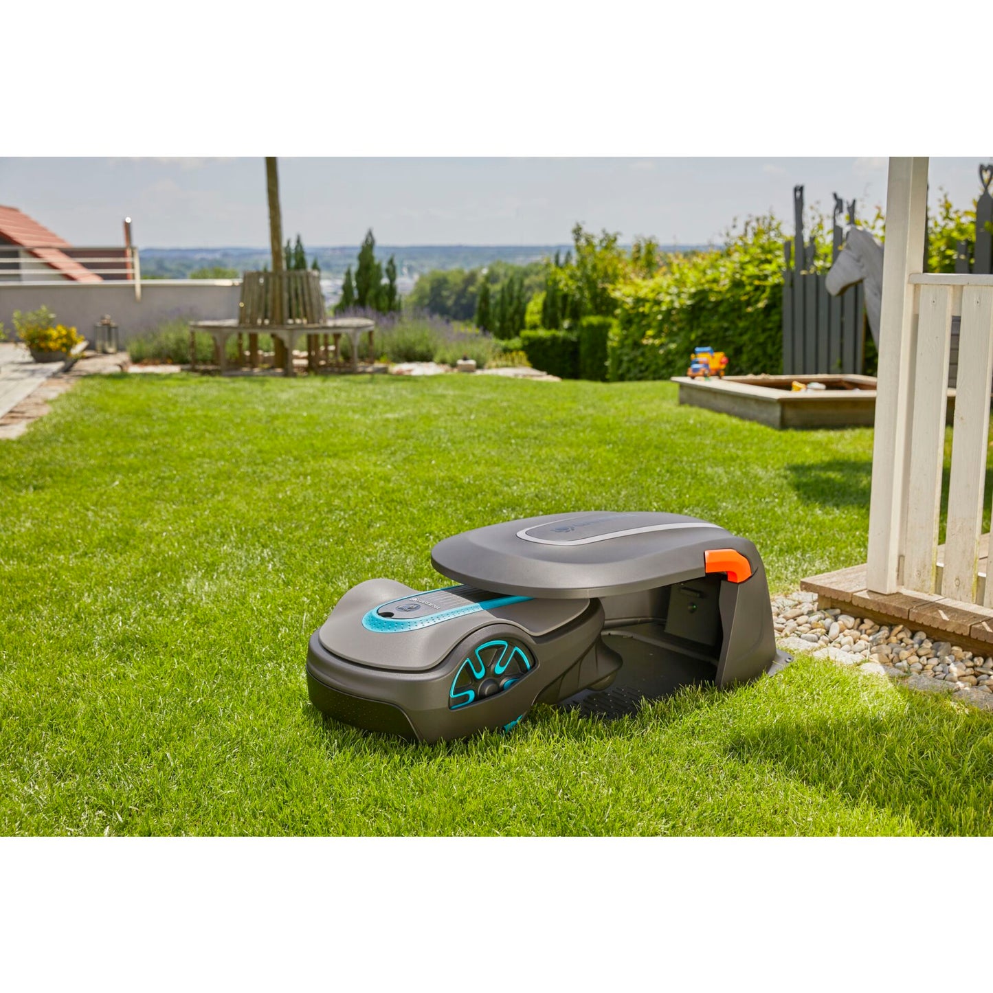 Gardena Garage for robotic lawn mower