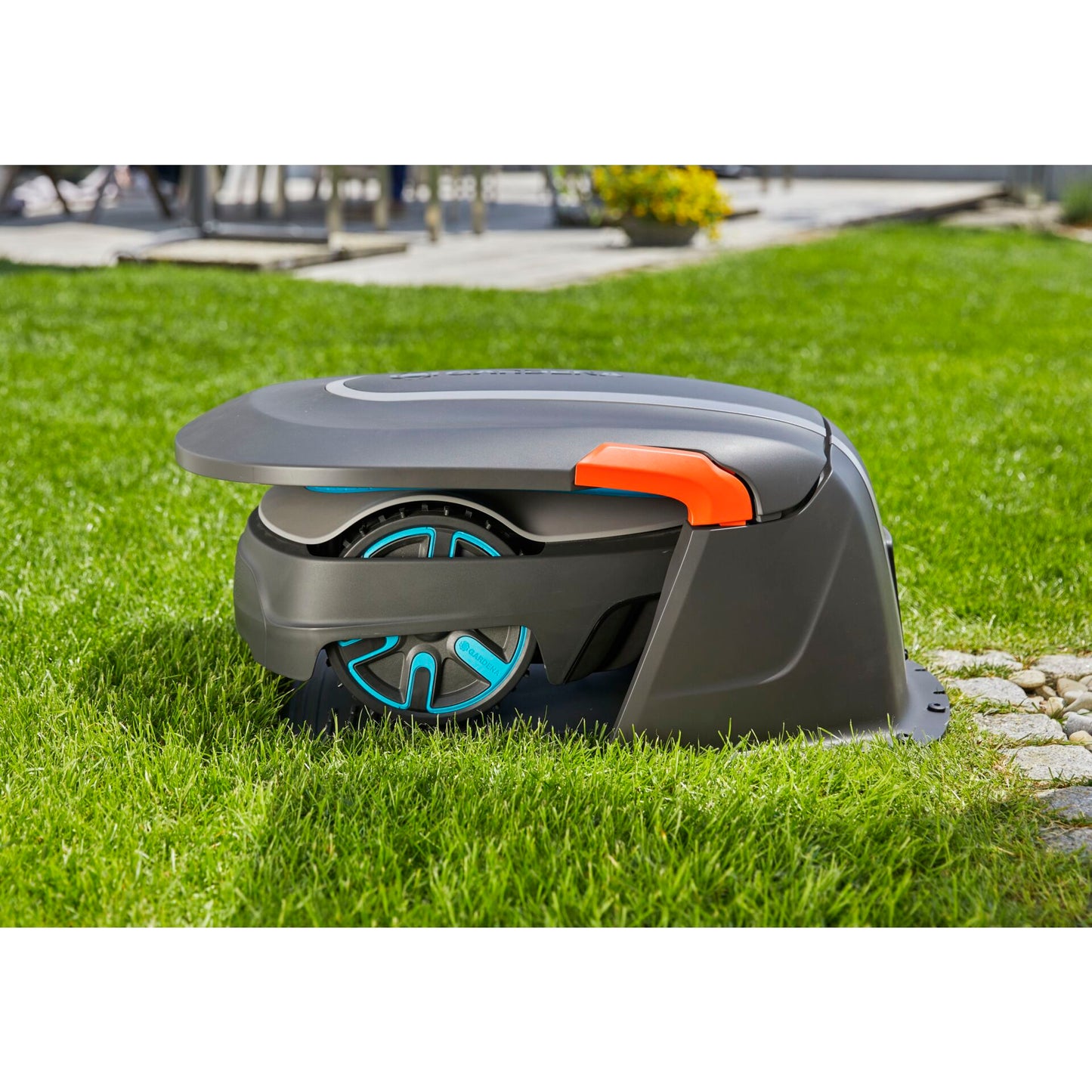 Gardena Garage for robotic lawn mower