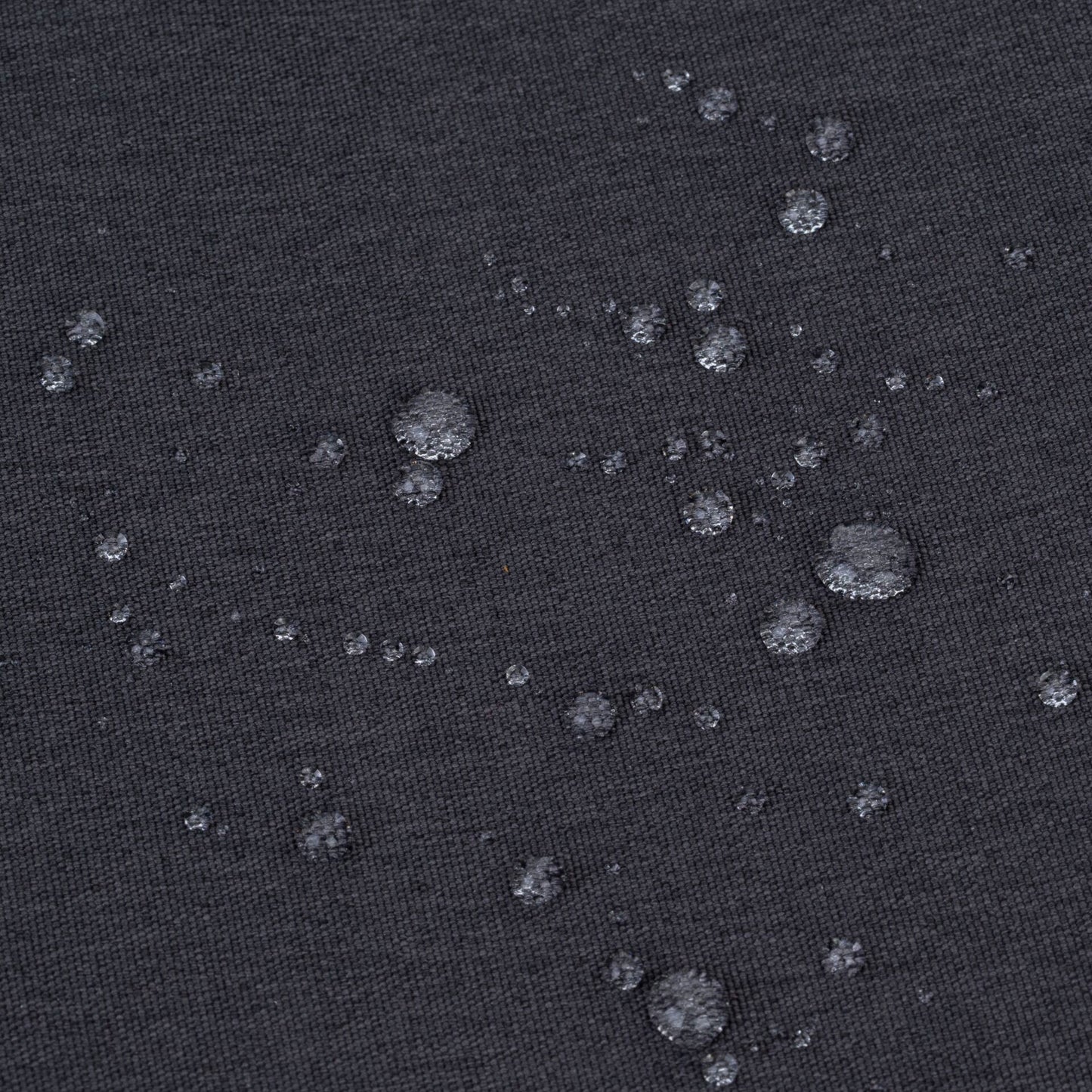 Rivacase 7707 Laptop Sleeve 17.3 ECO black