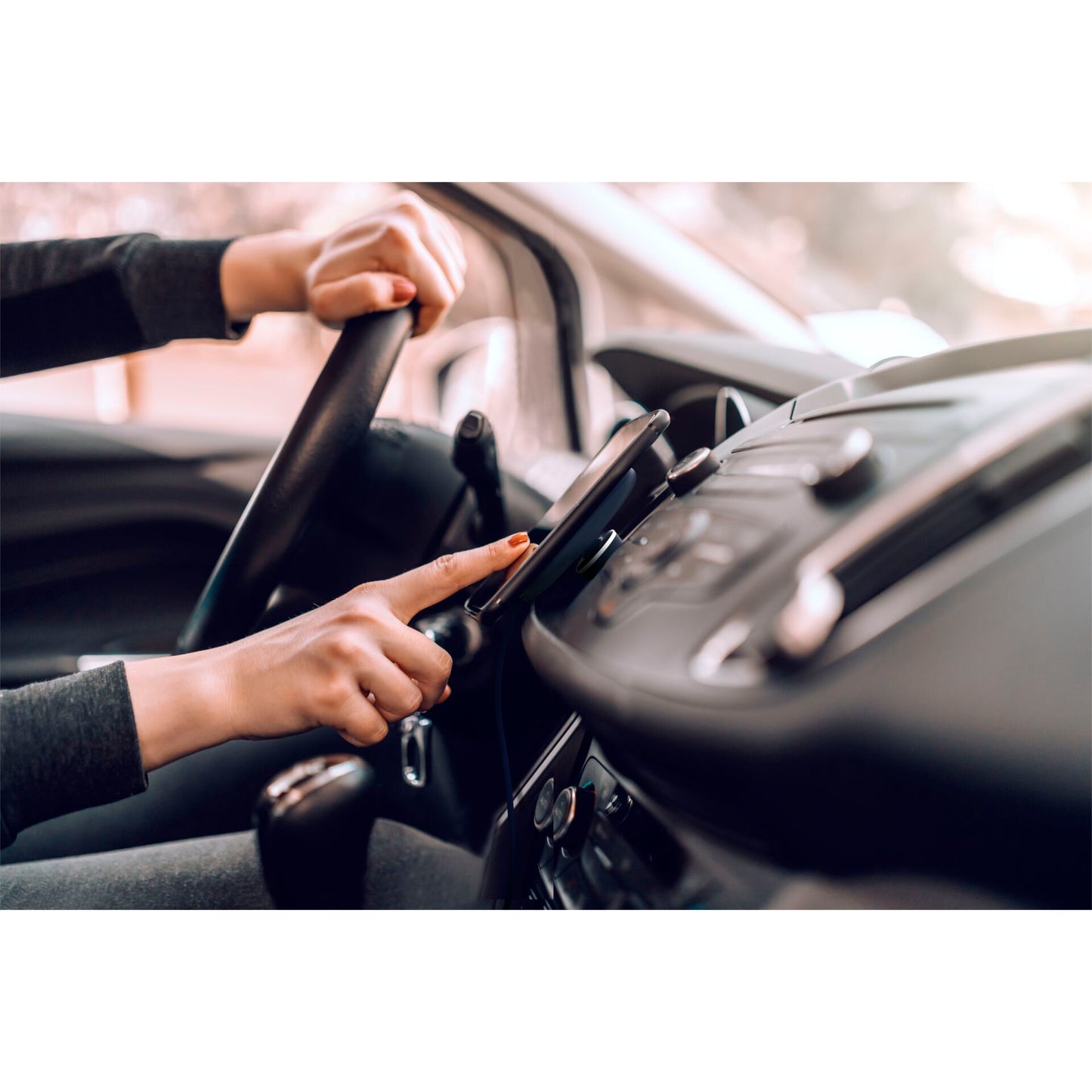 iOttie Velox MagSafe Vent Charging Mount