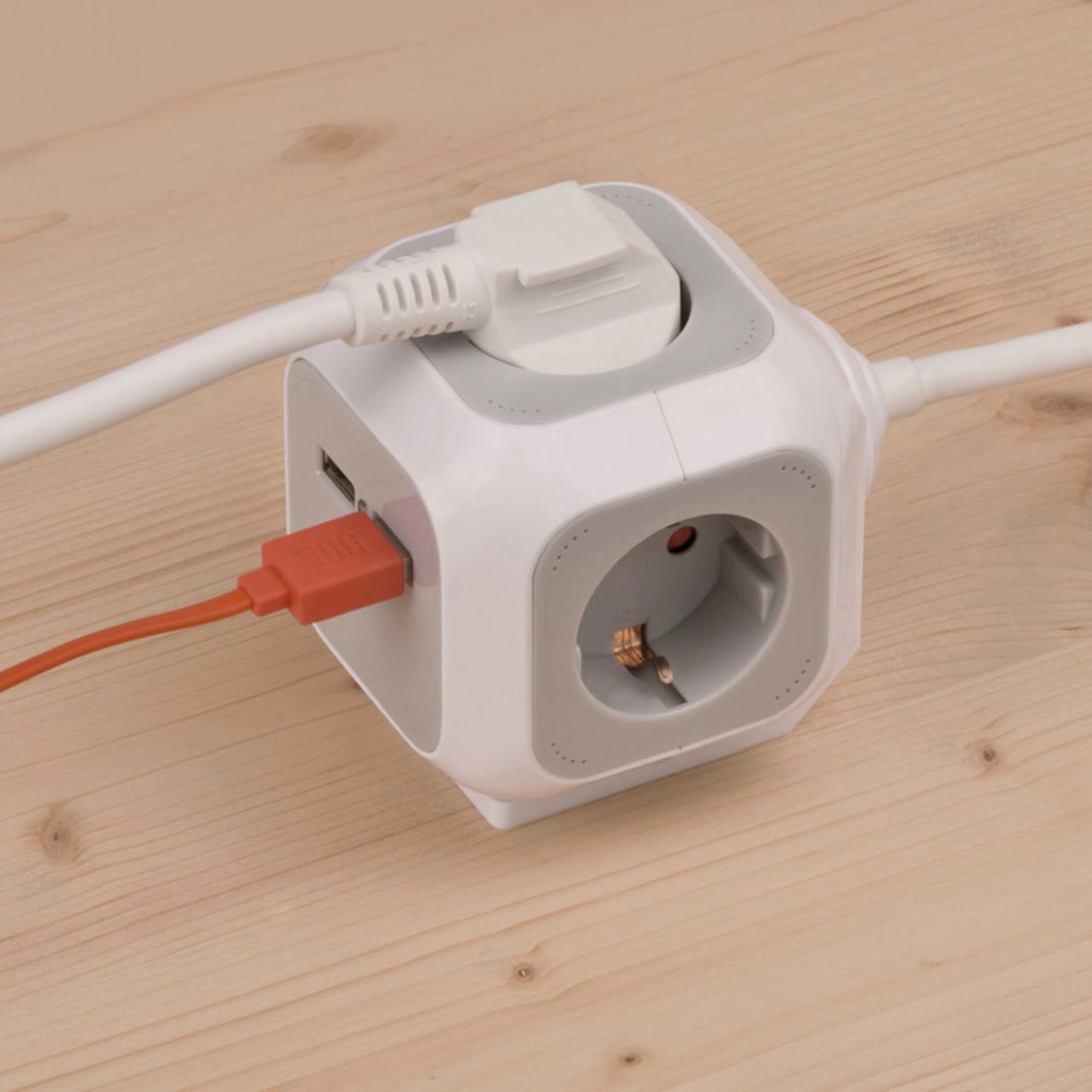 Brennenstuhl USB-Charger 4-fold Socket Cube