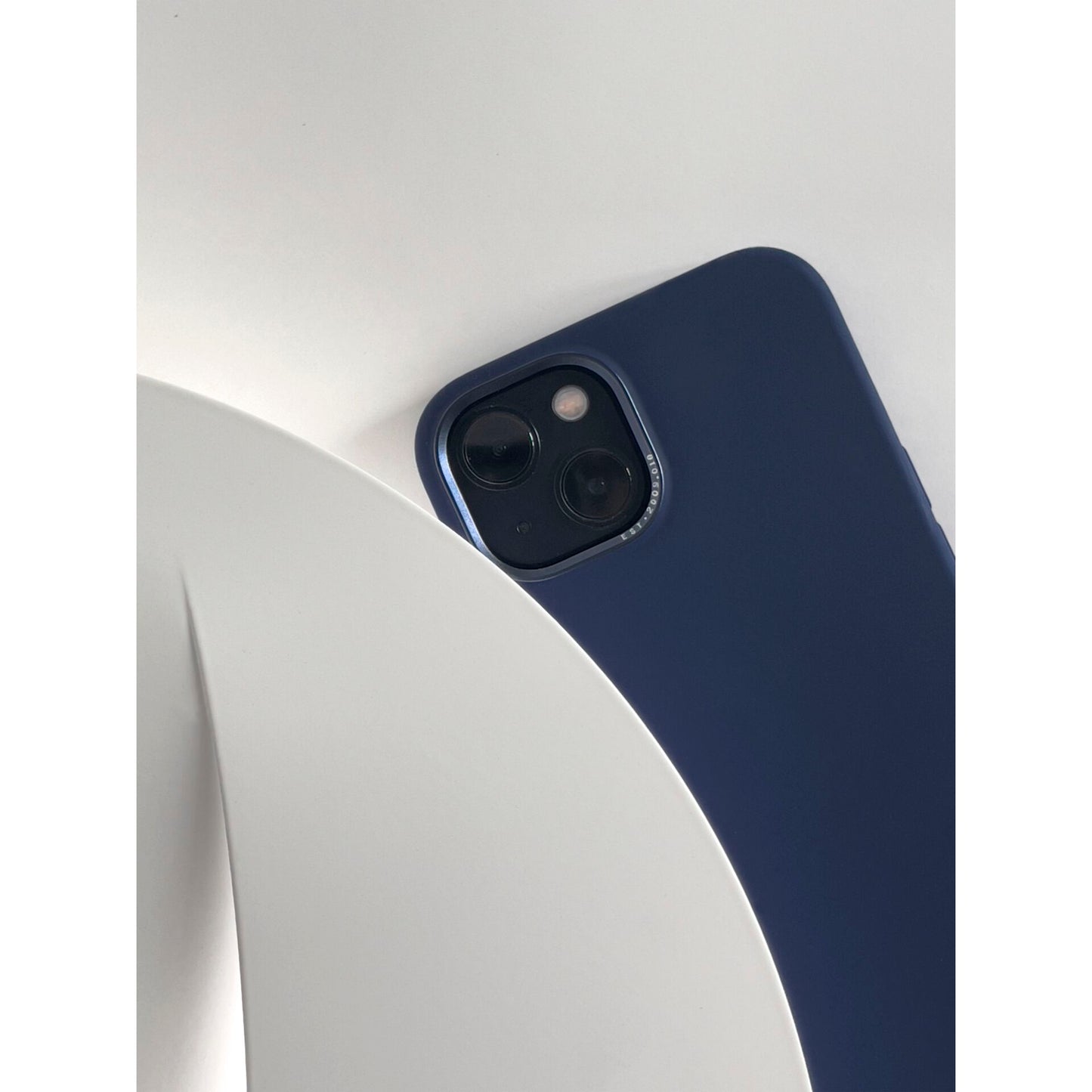 Decoded AntiMicrobial Silicone Backcover iP 14 Plus Navy Peony
