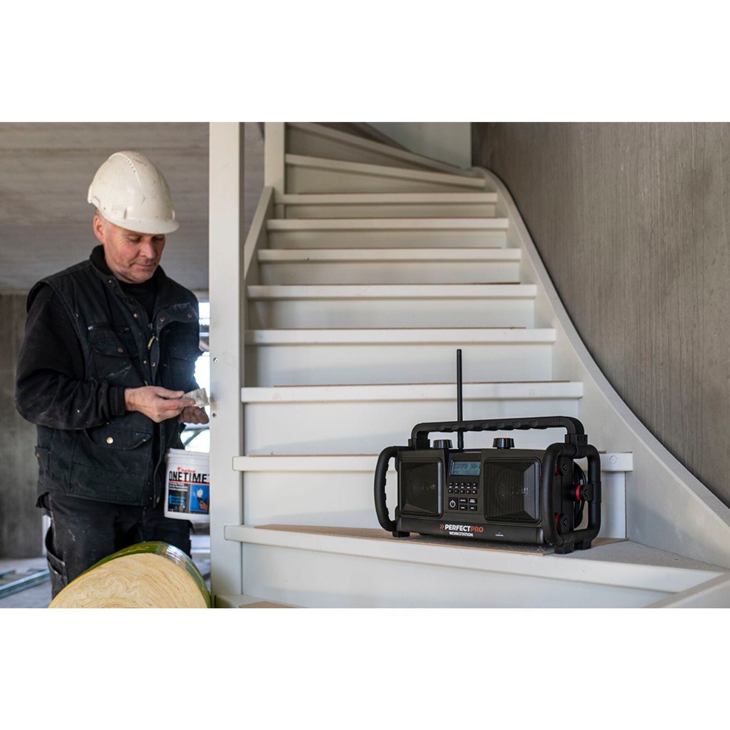 PerfectPro WORKSTATION Job Site Radio
