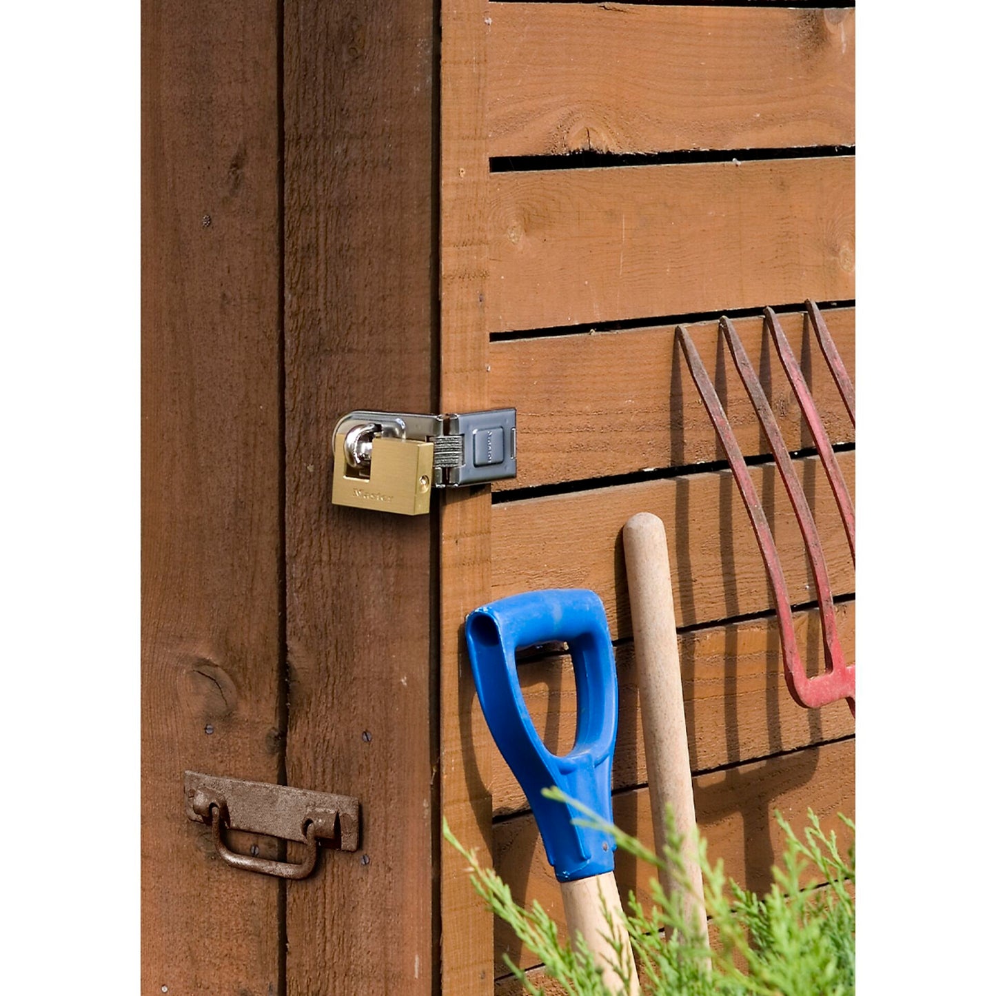 Master Lock Padlock Brass Security Level 7 608EURD