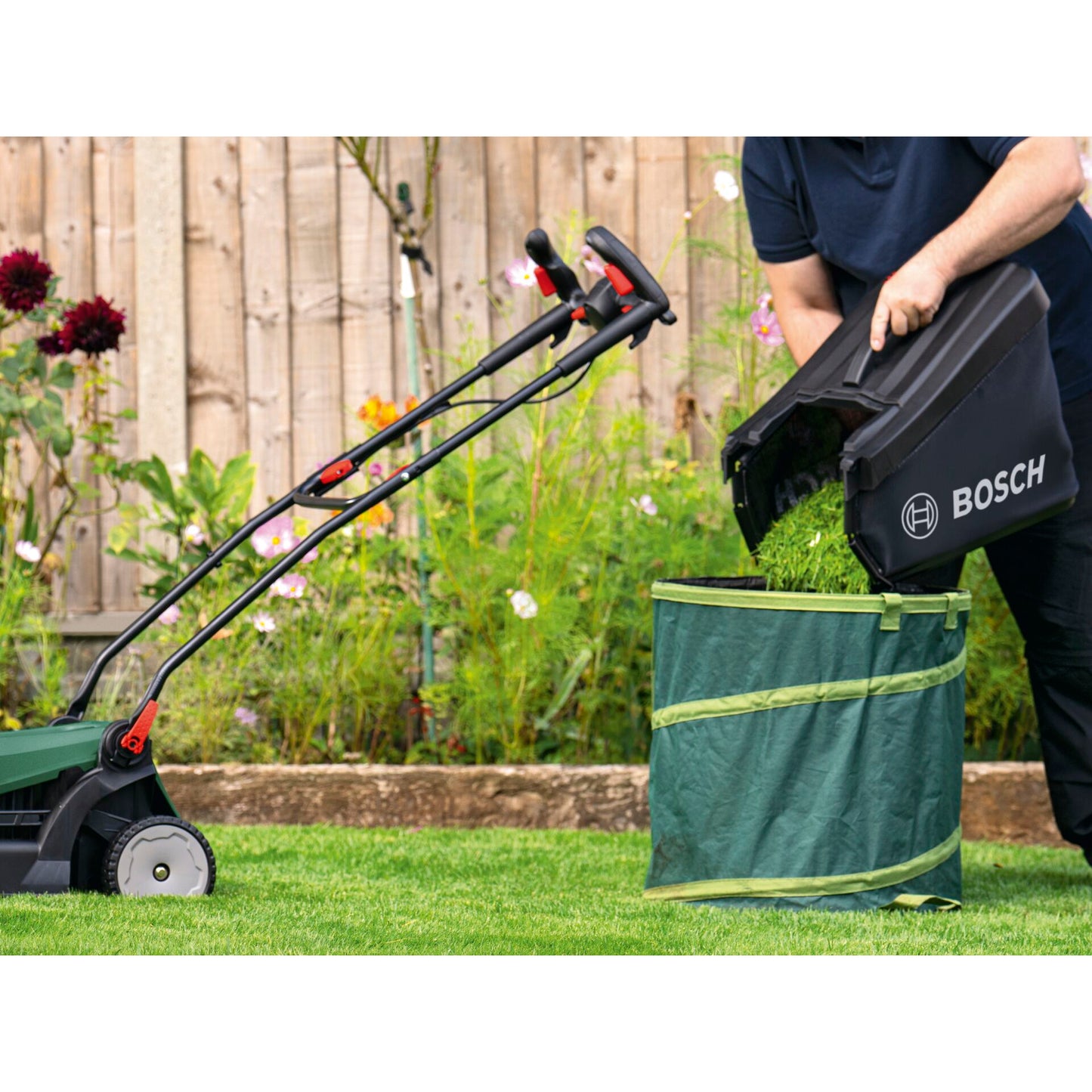 Bosch UniversalRotak 18V-37-550 cordless lawn mower solo