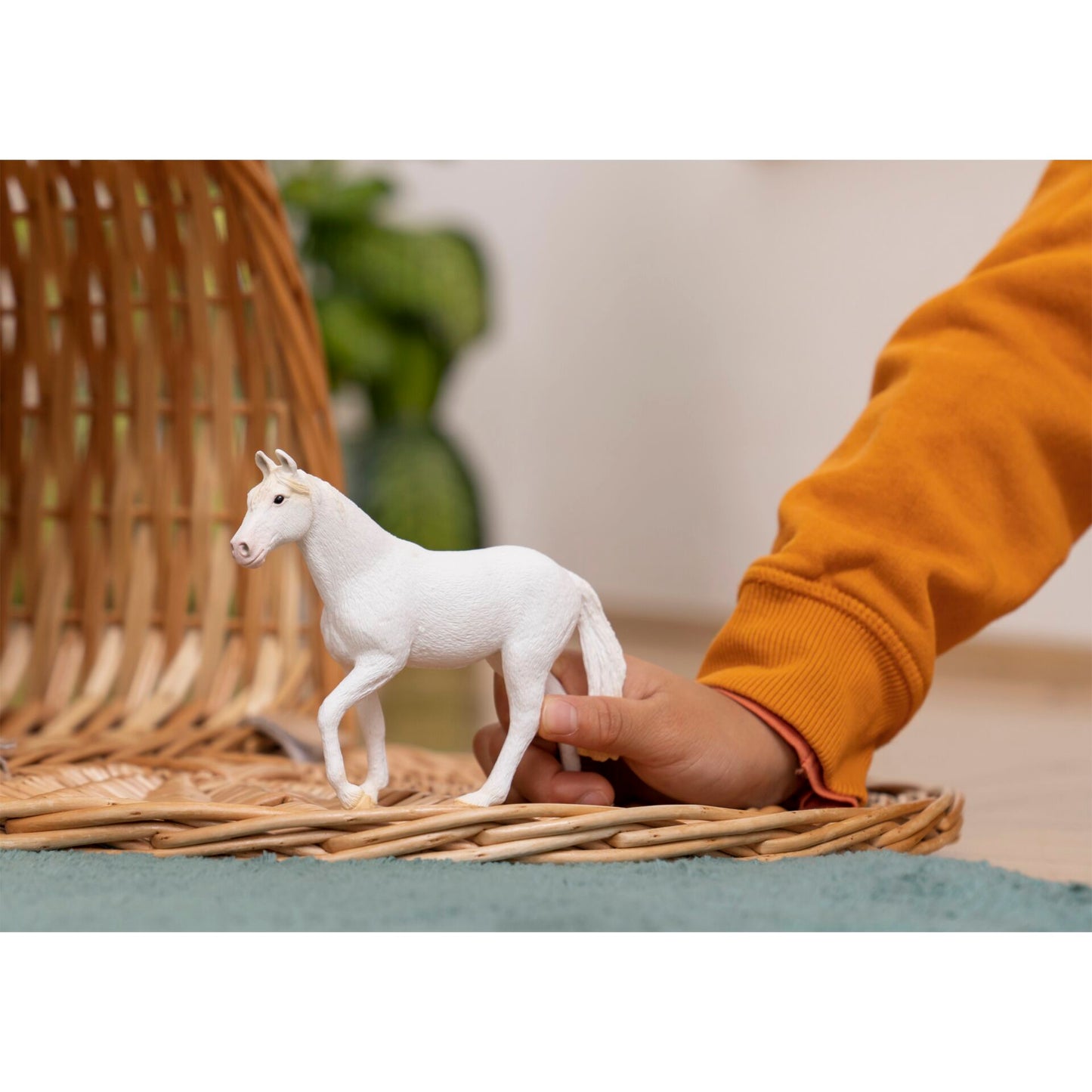 Schleich Farm World Camarillo Mare 13959