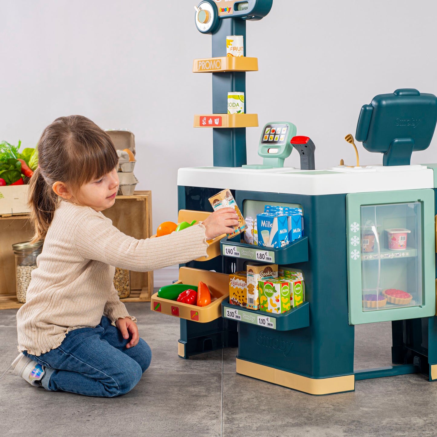 Smoby Maxi Supermarket with Shopping Trolley