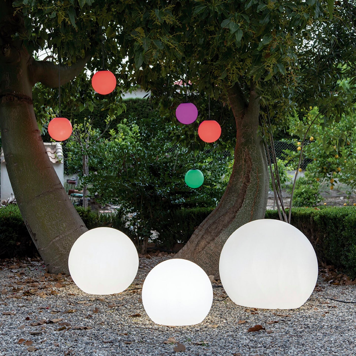 New Garden Buly 40 Round Patio Lamp