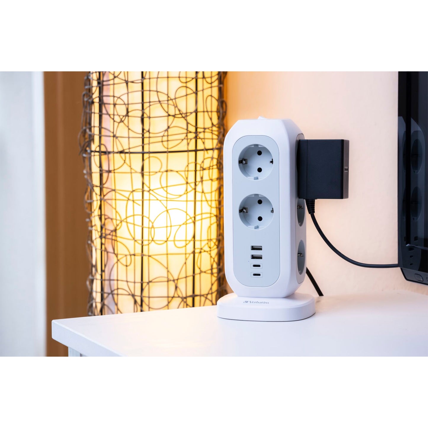Verbatim EU Power Tower EUPT-01 11xAC / 2xUSB-A / 2xUSB-C 49547