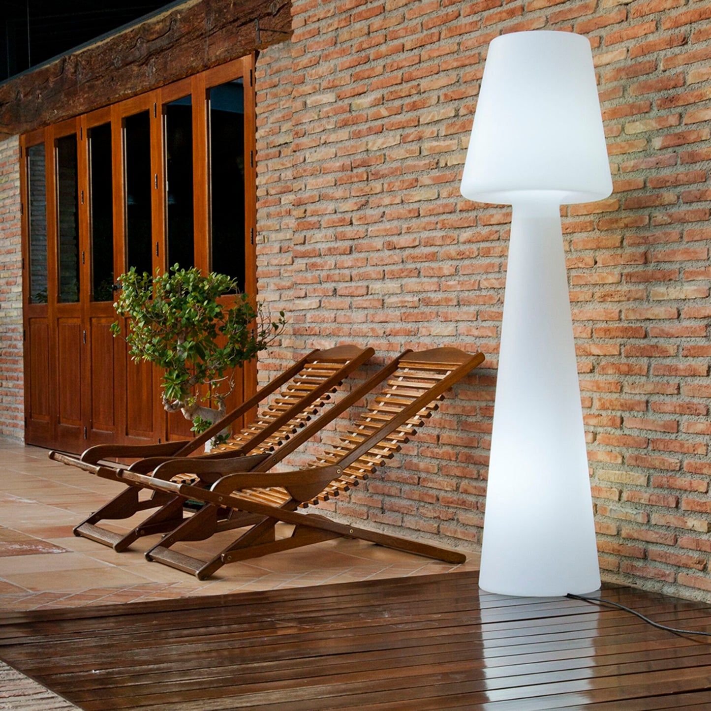 New Garden Lola 165 Cable Floor Lamp White light
