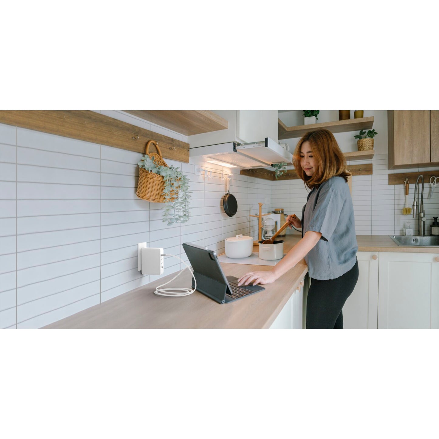 Belkin BOOST CHARGE 240W white USB-C/USB-C cab.,1m CAB015bt1MWH