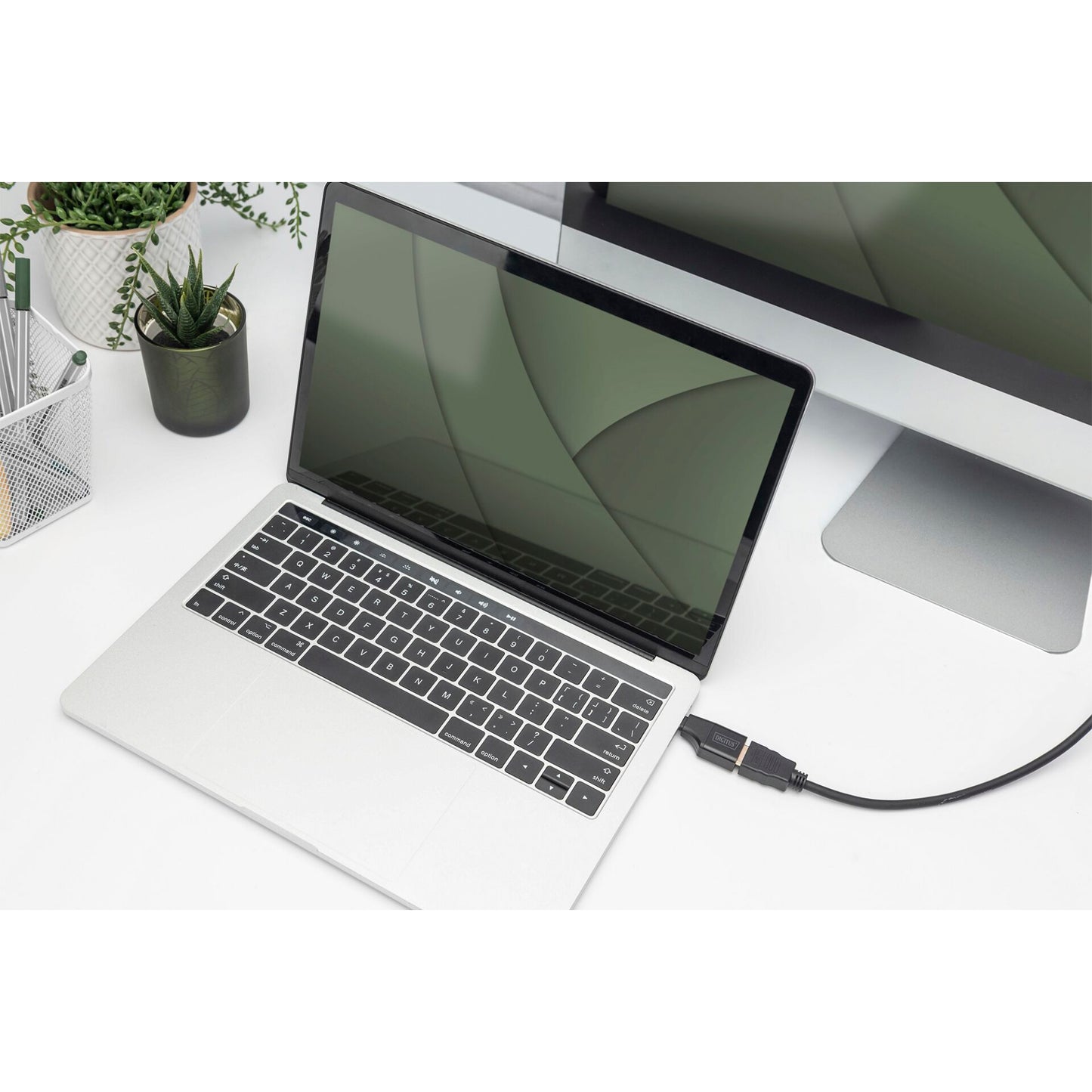 DIGITUS 4K USB-C on HDMI Typ-A Adapt.4K/30HZ Alumi. Case black