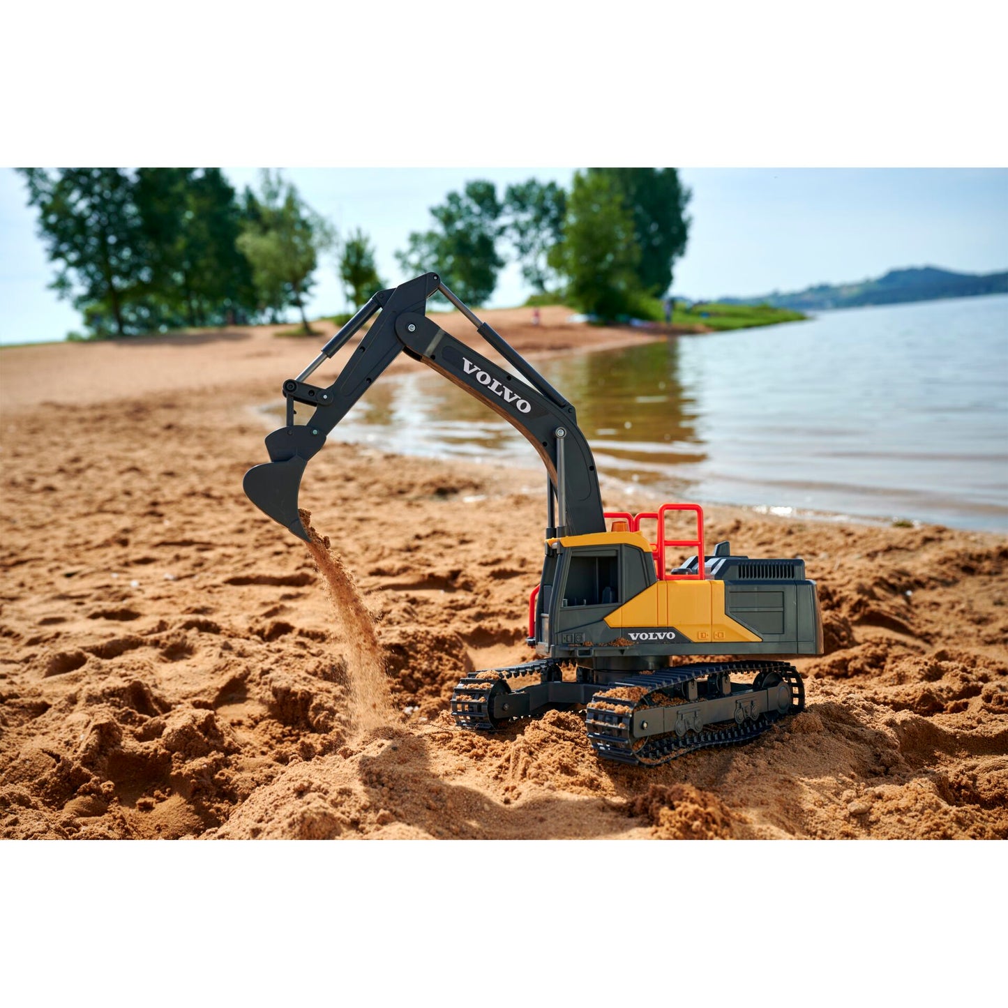 Dickie RC Volvo Mining Excavator 2,4 GHz                203729018