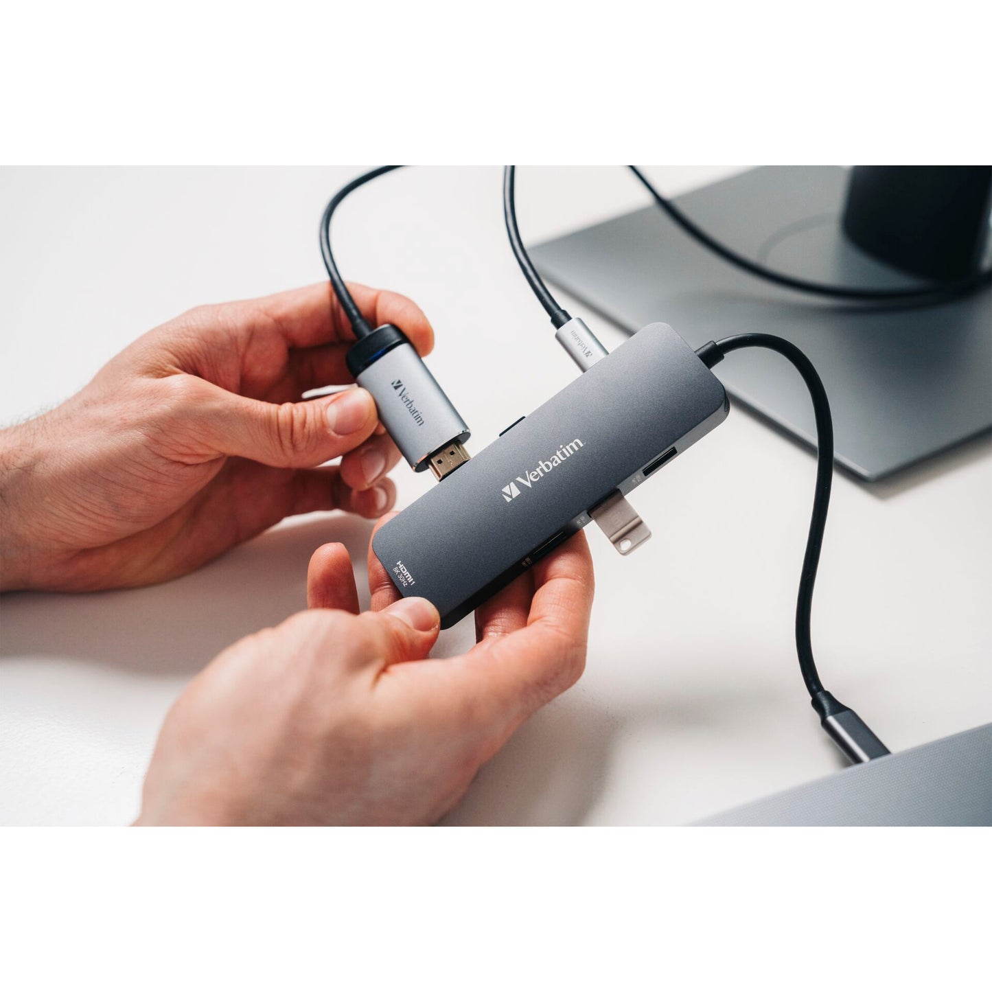 Verbatim USB-C Pro Multiport Hub 8 Port CMH-08 32151