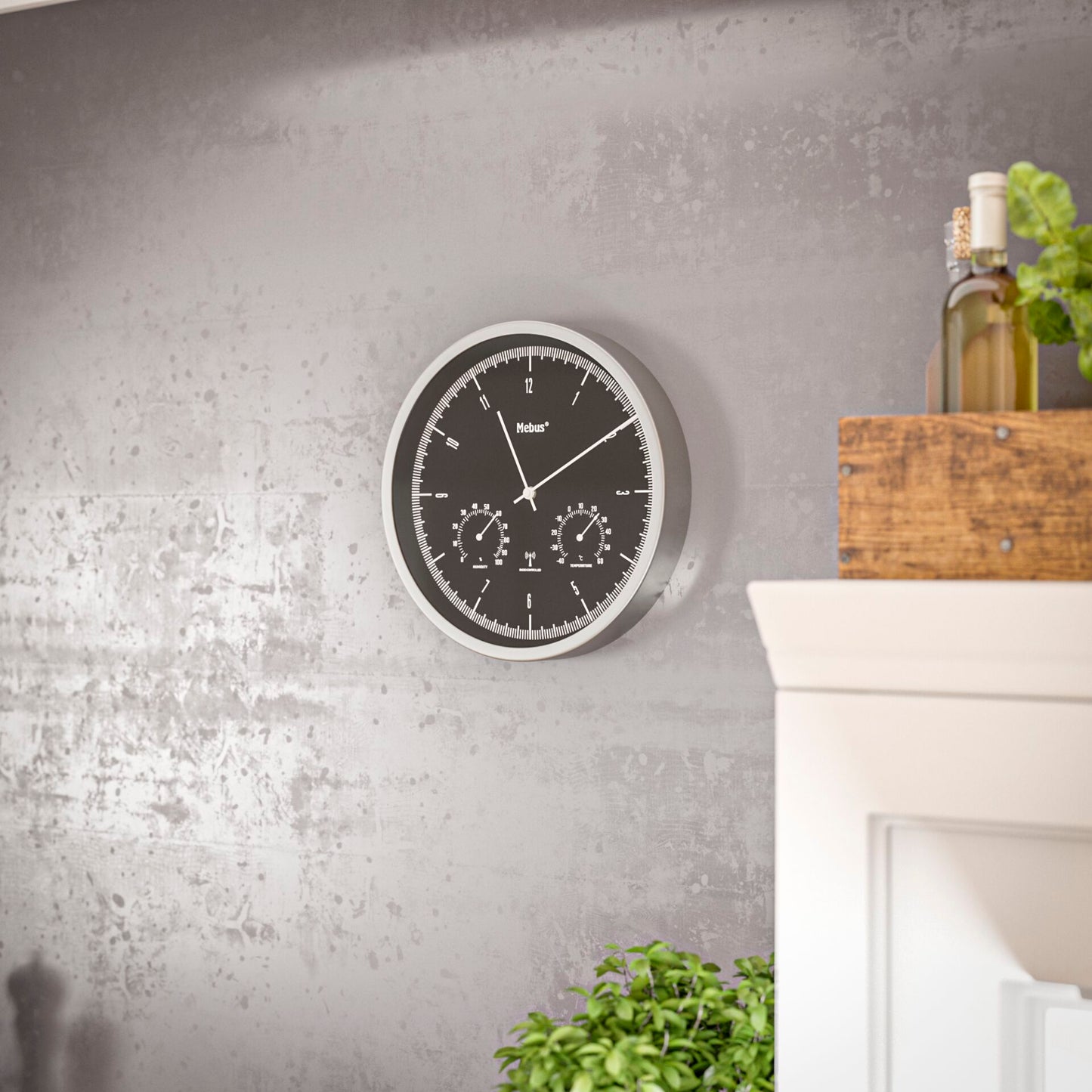 Mebus 19777 radio wall clock with Thermo-Hygrometer