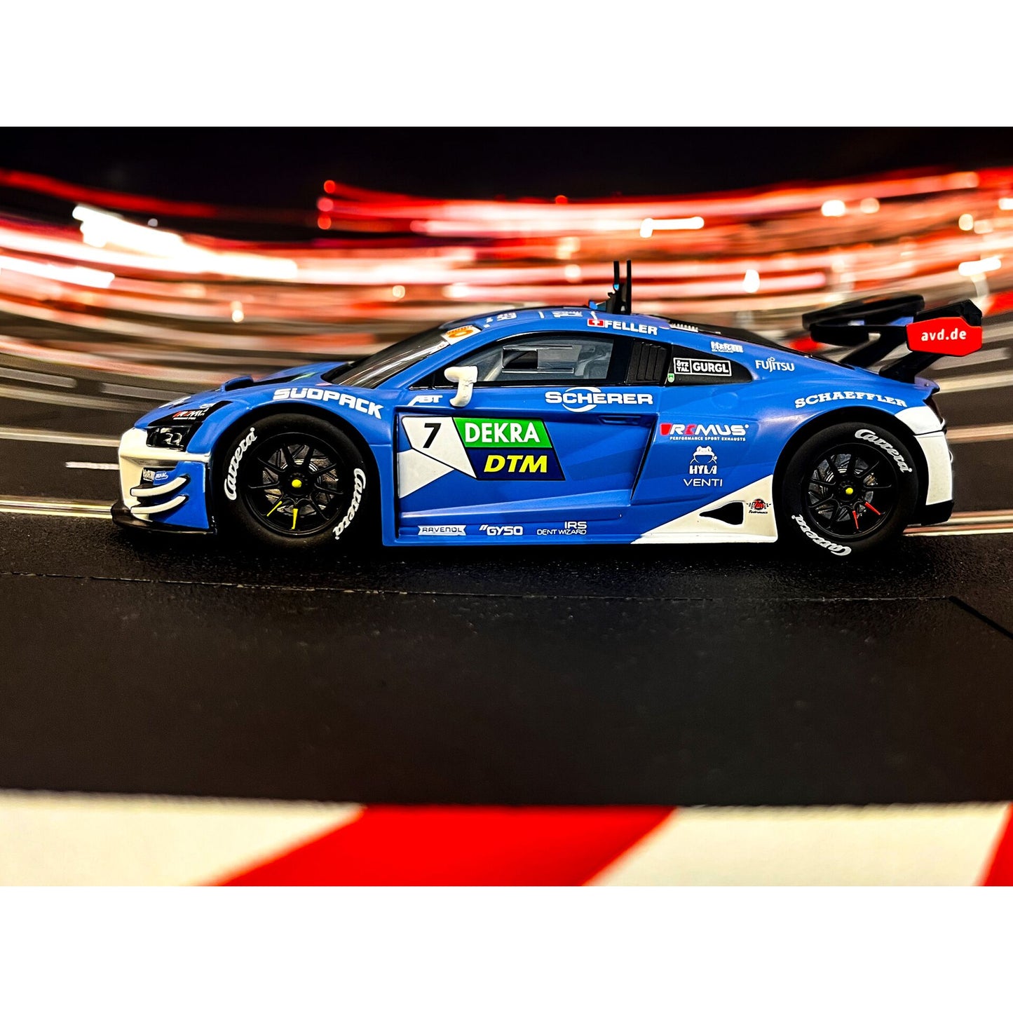 Carrera Digital 132 20031063 Audi R8 LMS GT3 Team Abt, No.7
