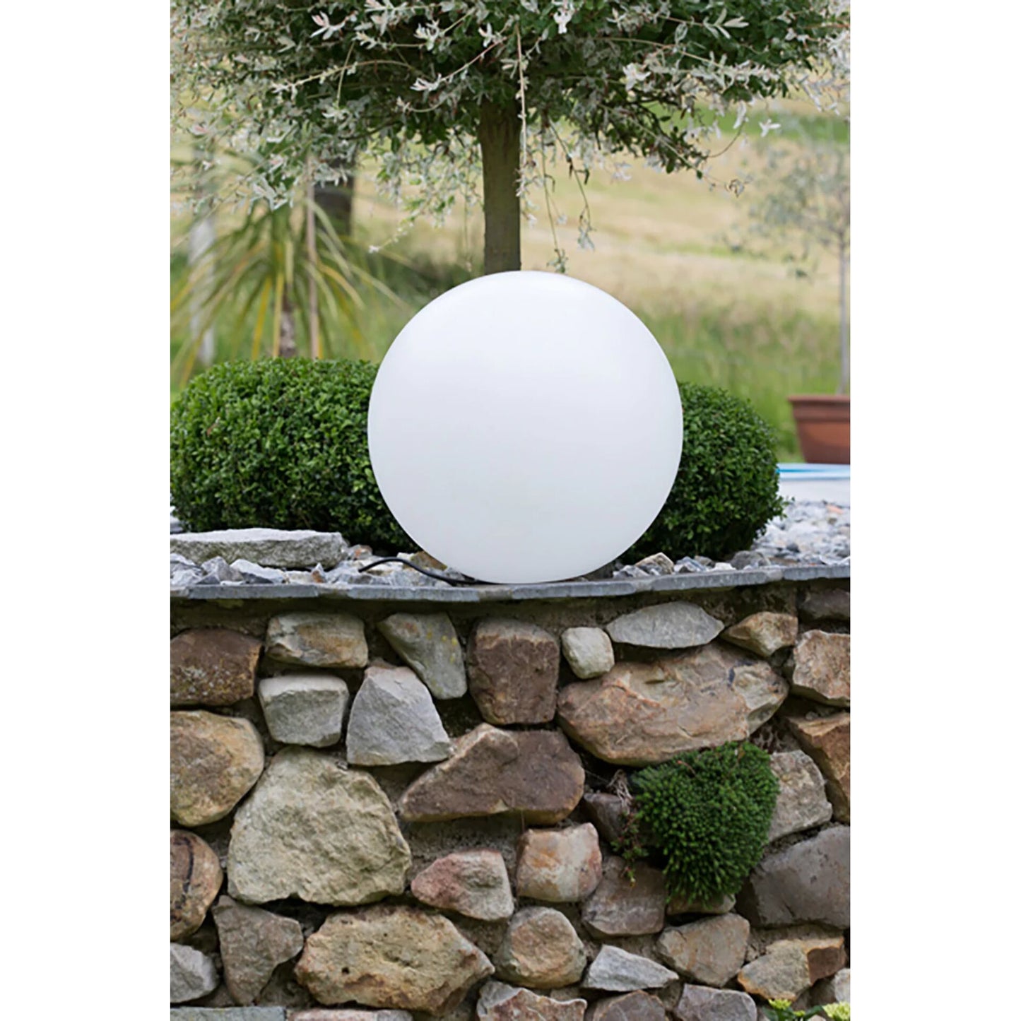 8 seasons Shining Globe 30 Solar