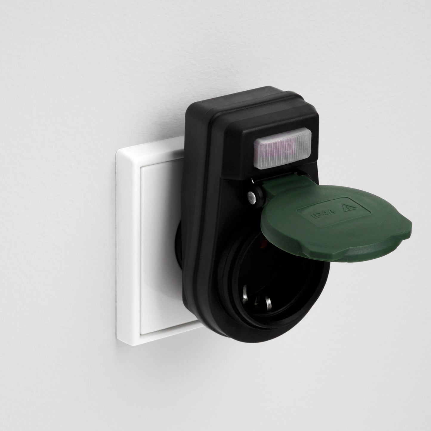 REV Adapter w. switch IP44 black-green
