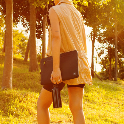 Native Union Ultralight Sleeve for MacBook 14  Black