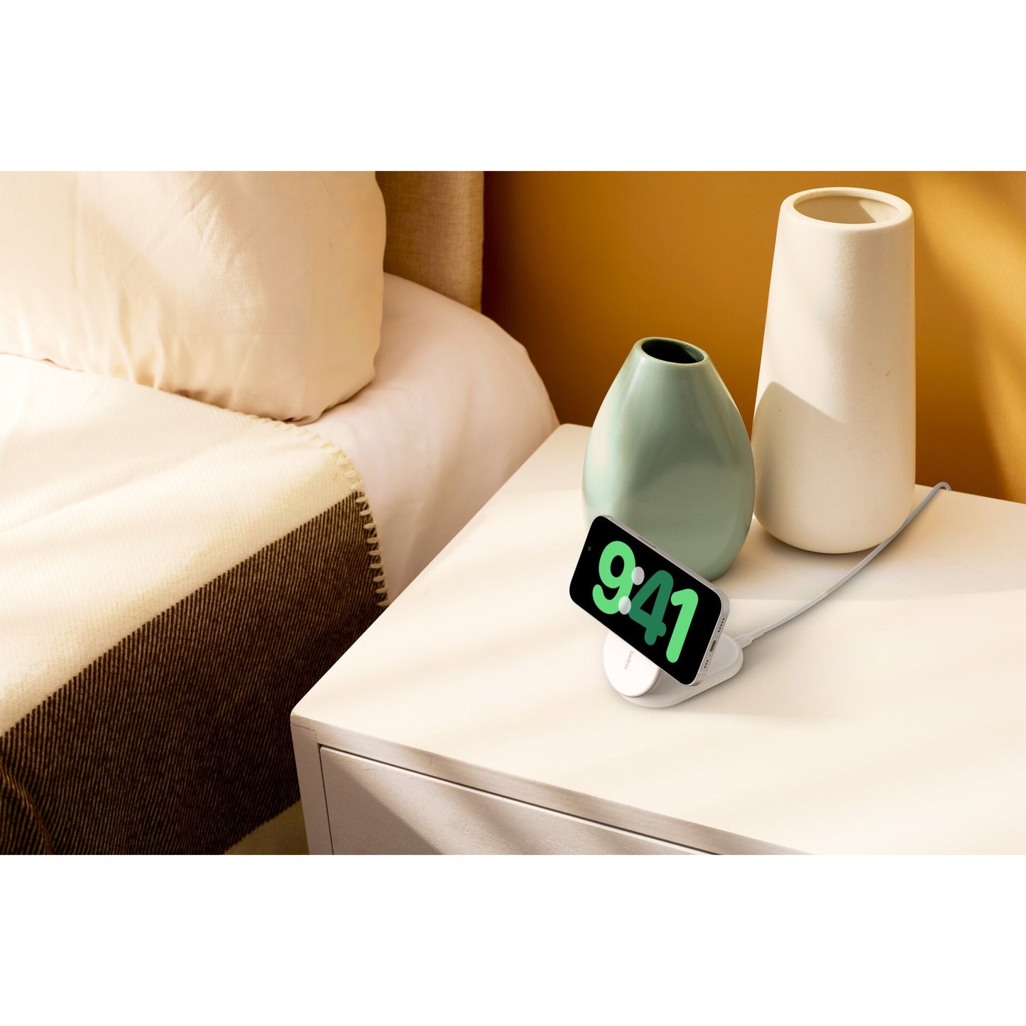 Belkin BOOST Charge magneti. 15W incl. USB-C output wh.WIB007vfWH