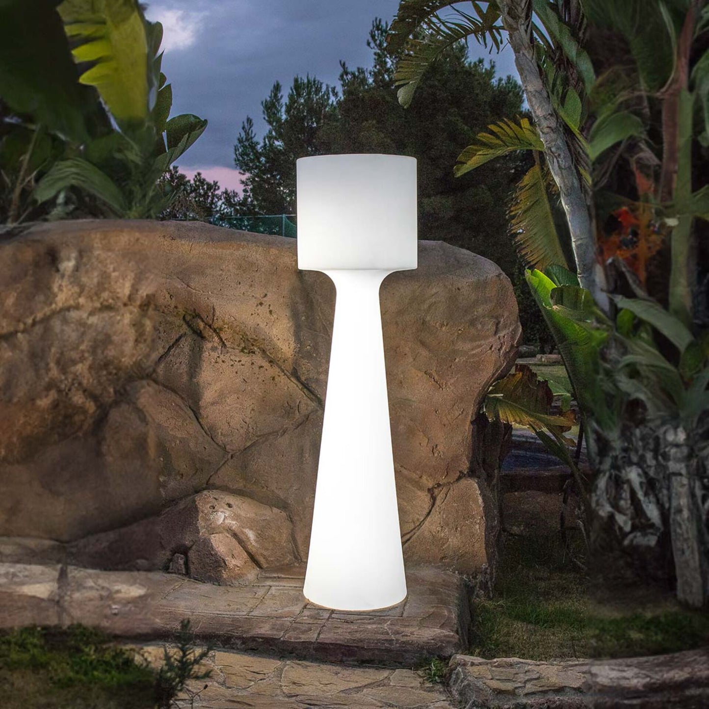 New Garden  Grace 140 Cable