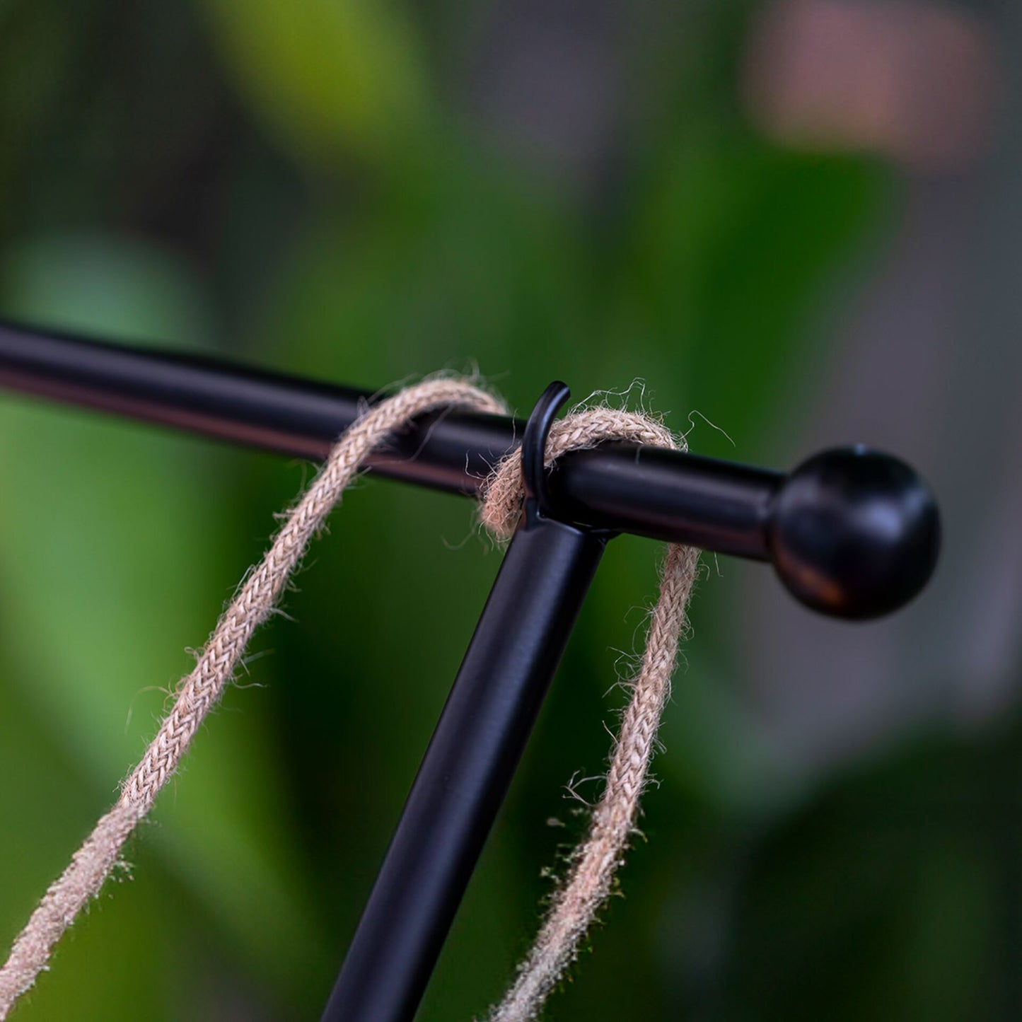 New Garden  Garland lift black colour