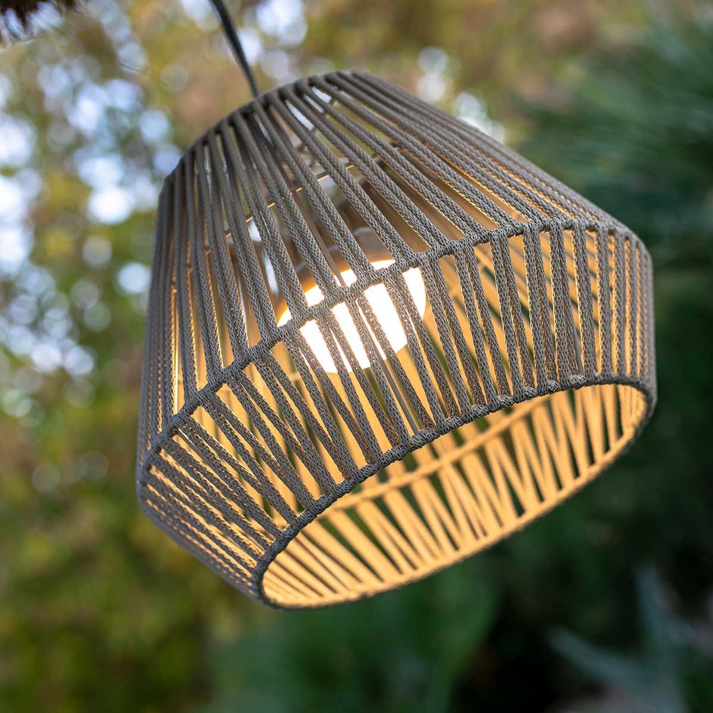 New Garden  Conta Recharge battery Hang taupe grey colour