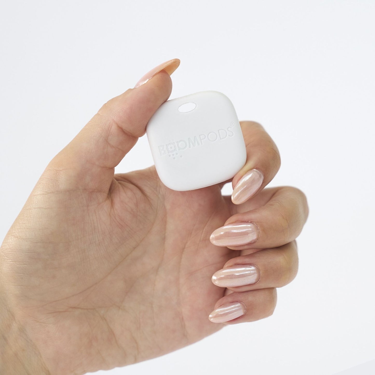 Boompods Boomtag Rechargeable 4 pcs. Black, Blue, White, Pink