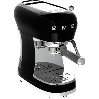 SMEG ECF02BLEU Siebträgermaschine schwarz