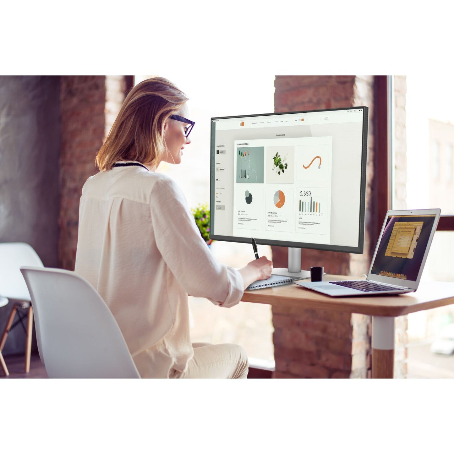 BenQ MA320U 32  3840x2160 IPS Black