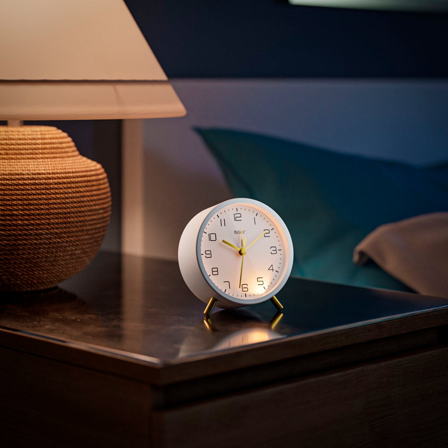 Mebus 56973 Weiß Quarzwecker