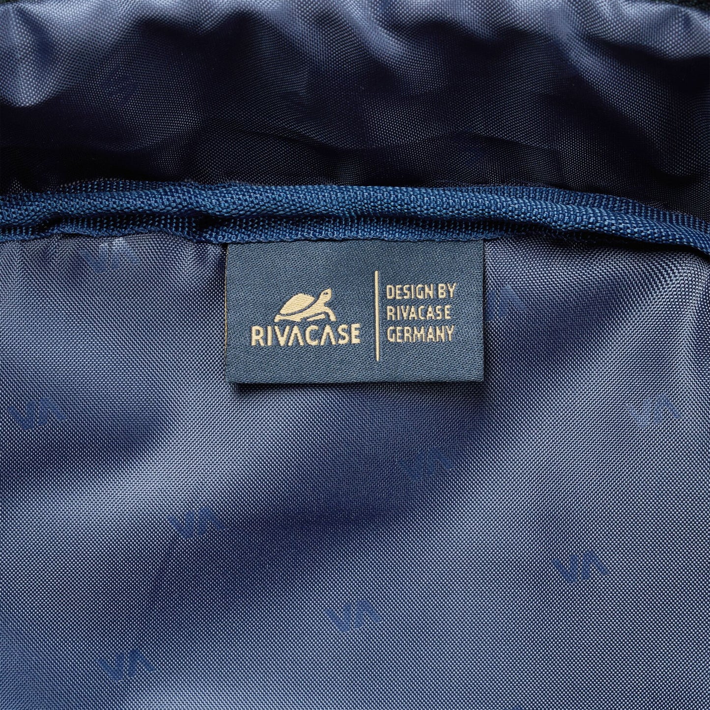 Rivacase 8425 MacBook Pro 16 Rucksack 14  ECO schwarz