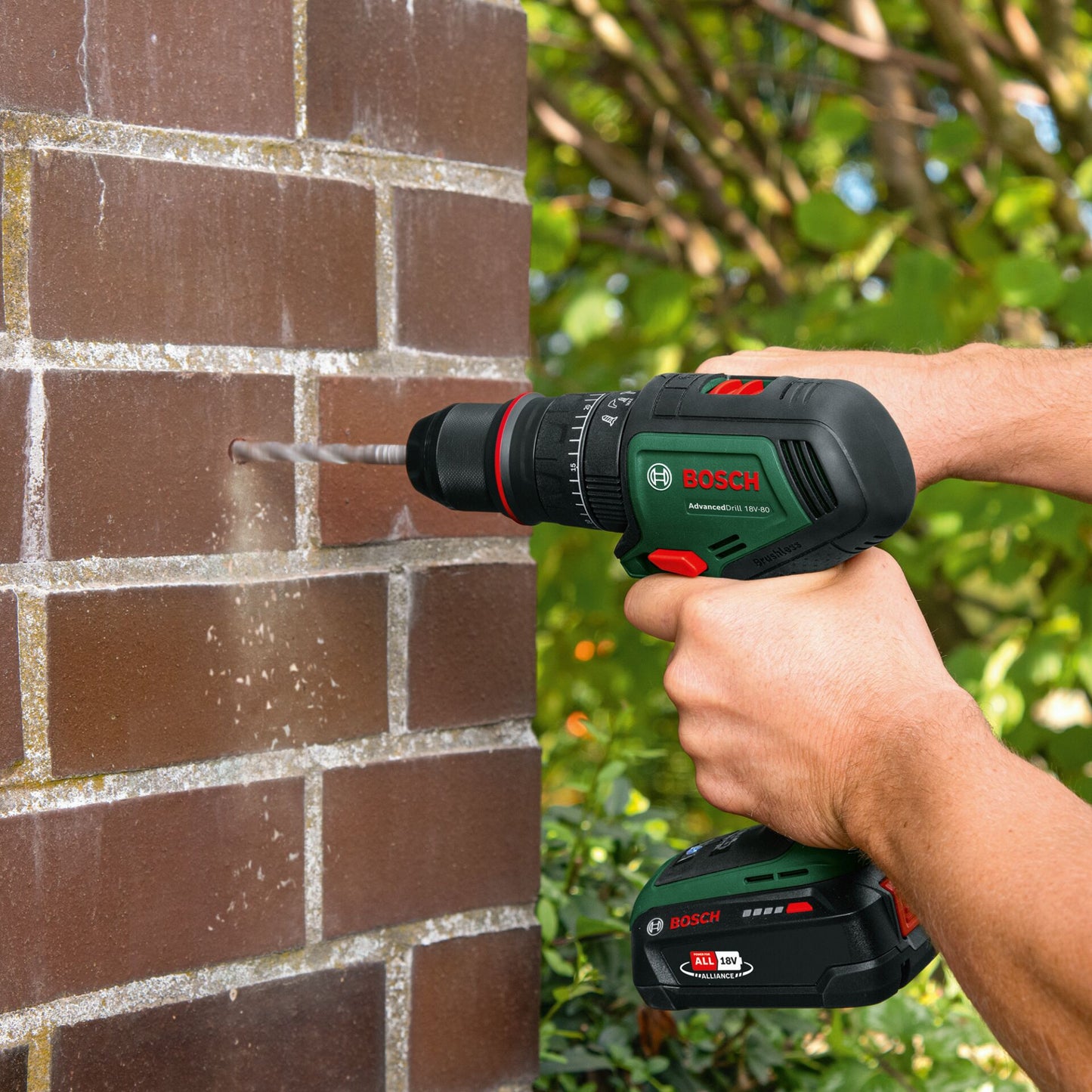 Bosch AdvancedImpact 18V Akku-Schlagbohrmaschine