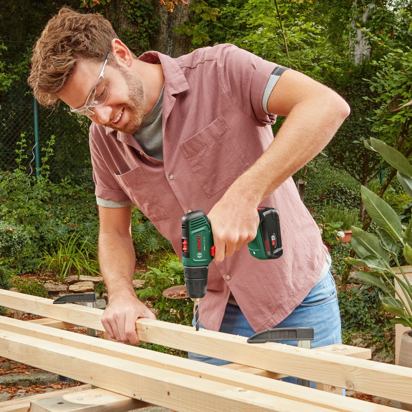 Bosch EasyDrill 18V-40 2x2.0Ah