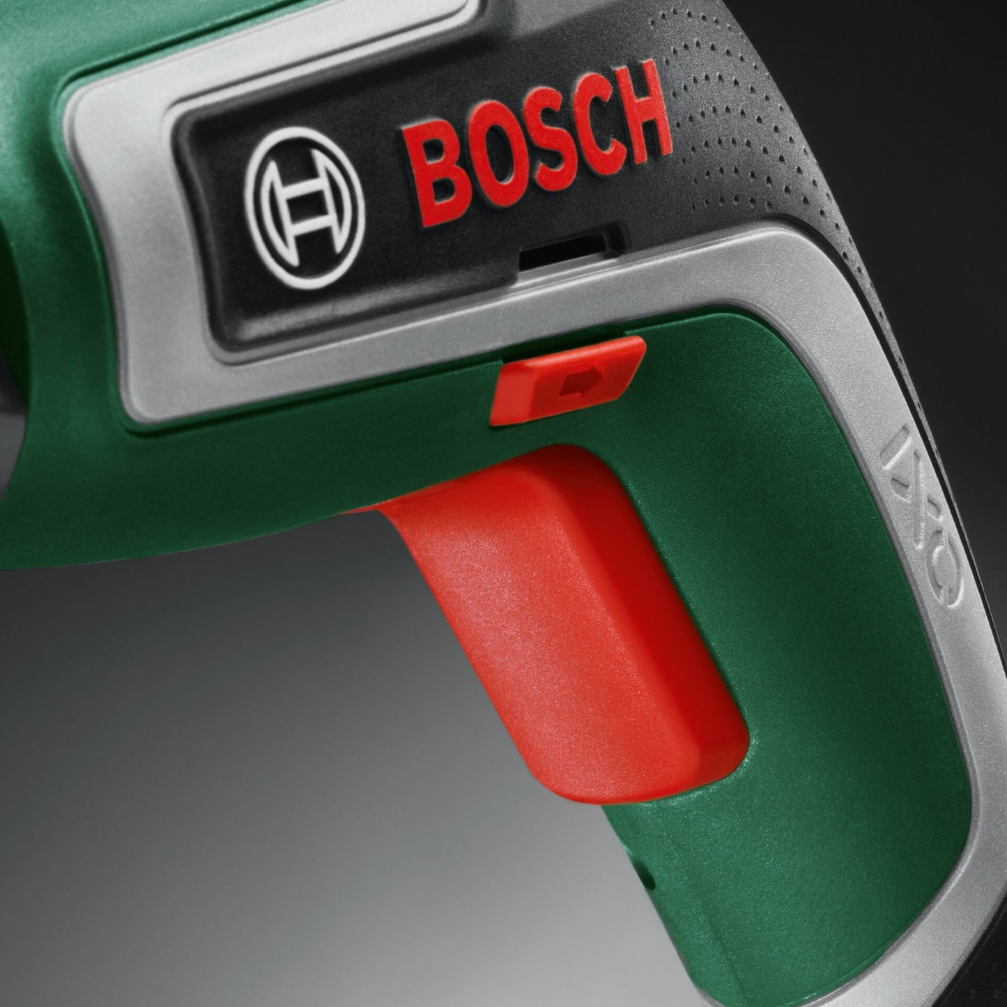 Bosch IXO 7 + 32tlg. Bit-Set Karton