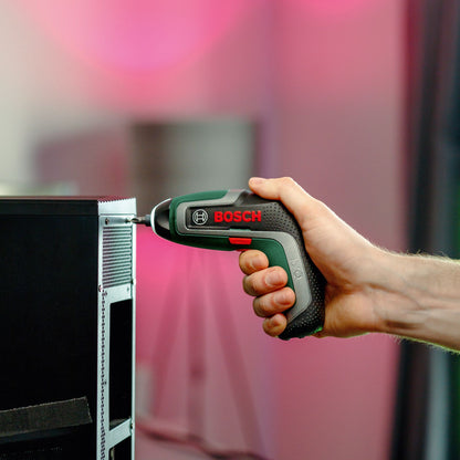Bosch IXO 7 + 32tlg. Bit-Set Karton