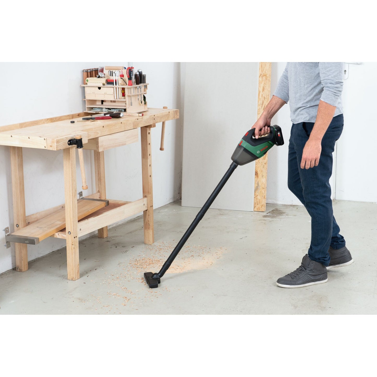 Bosch UniversalVac 18 (1x2,5Ah)