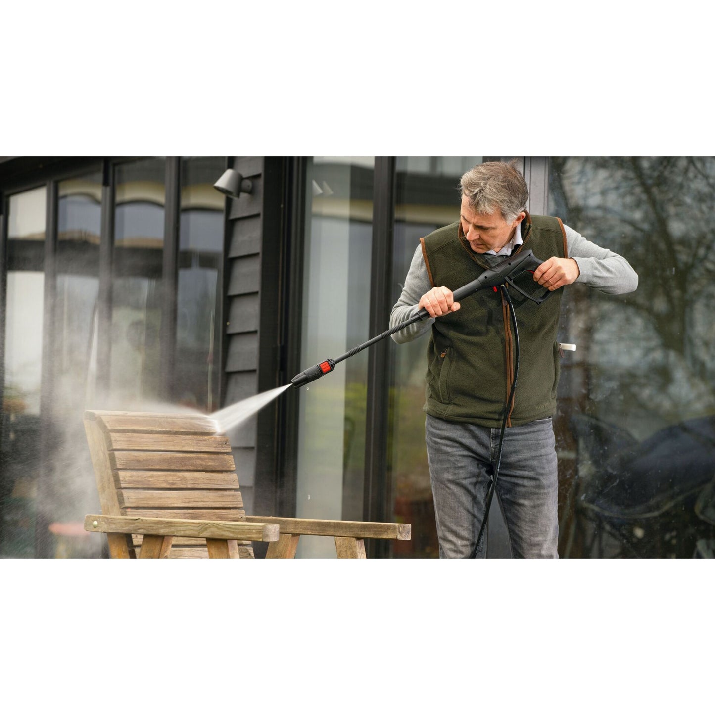 Bosch UNIVERSALAQUATAK 135 Hochdruckreiniger